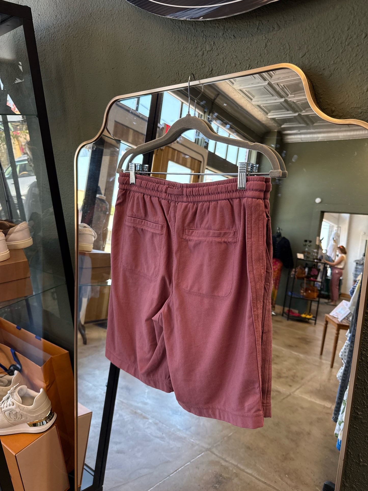 ATHLETA Size S Purple Shorts