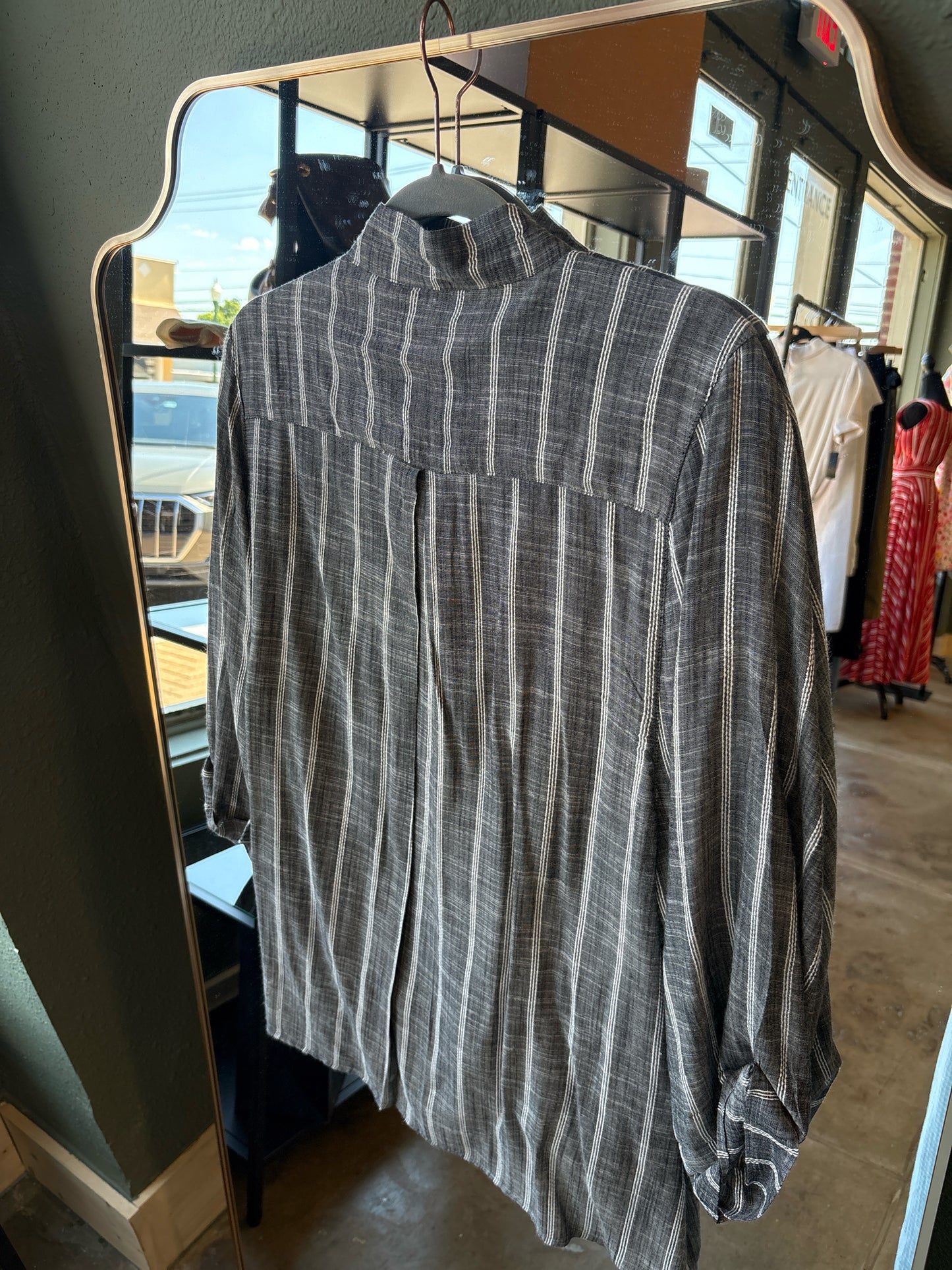 Elan Size S Gray/White Stripe Top