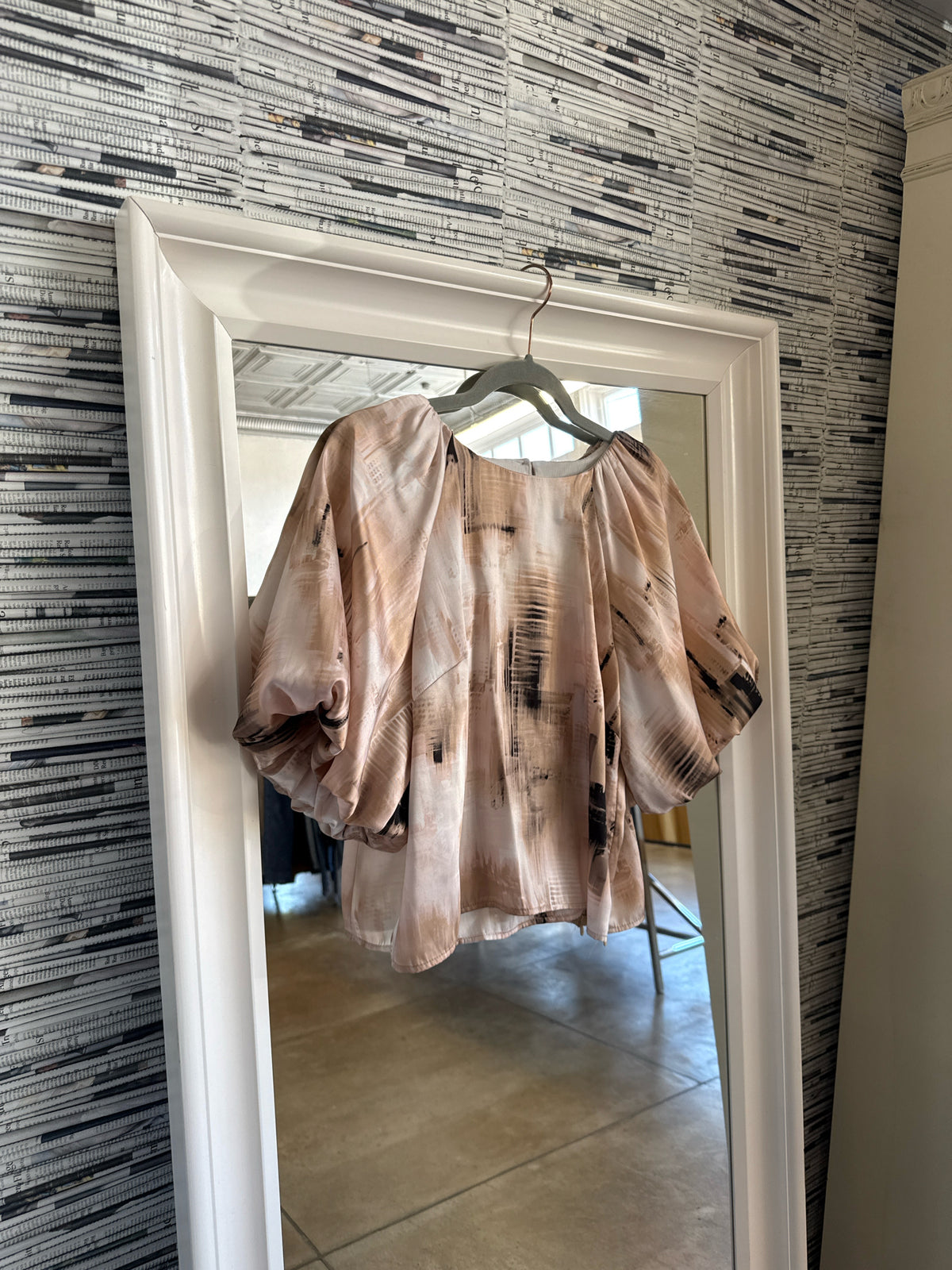 DKNY Size S Tan Top