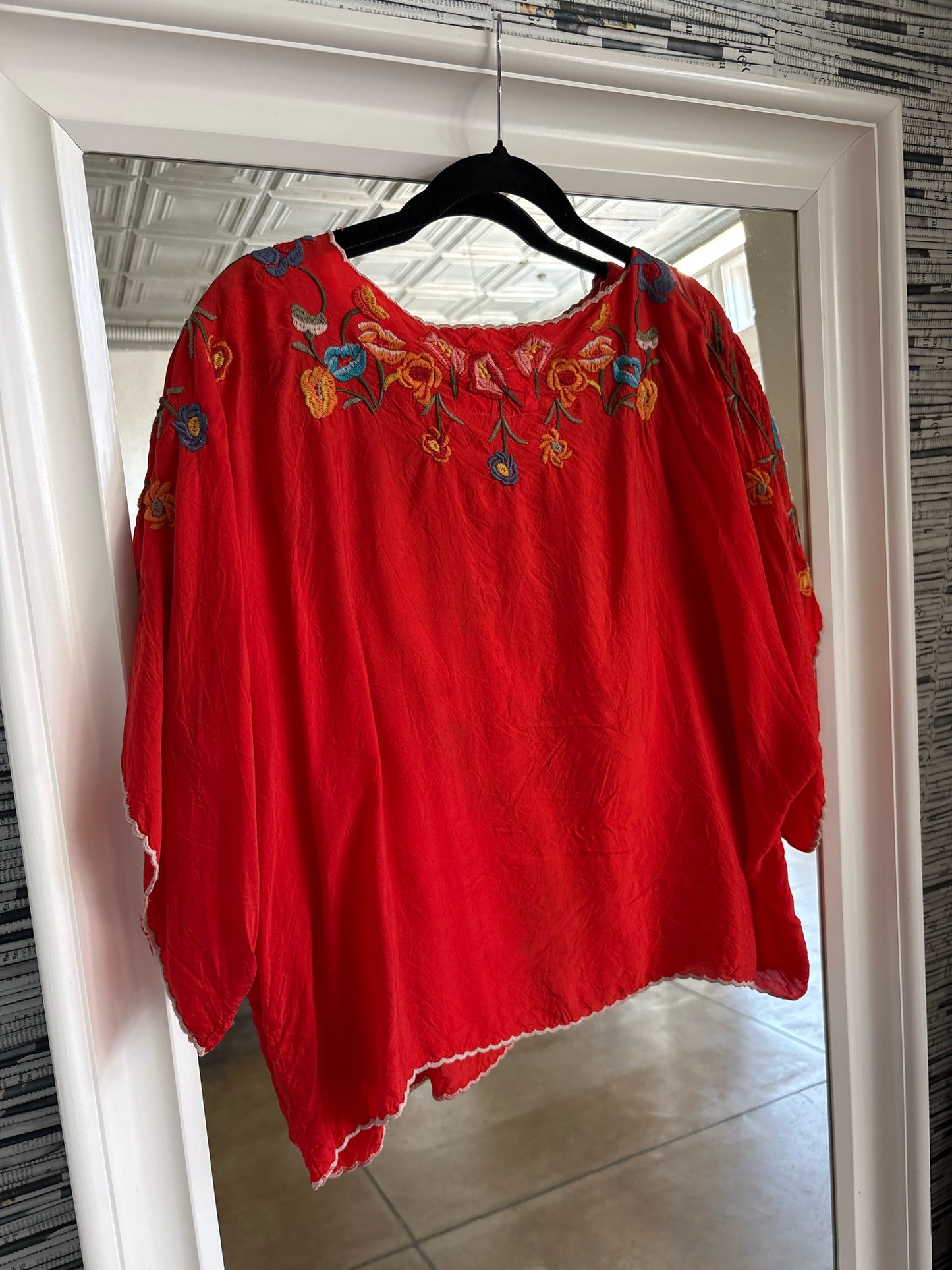 Johnny Was Size M Red Top
