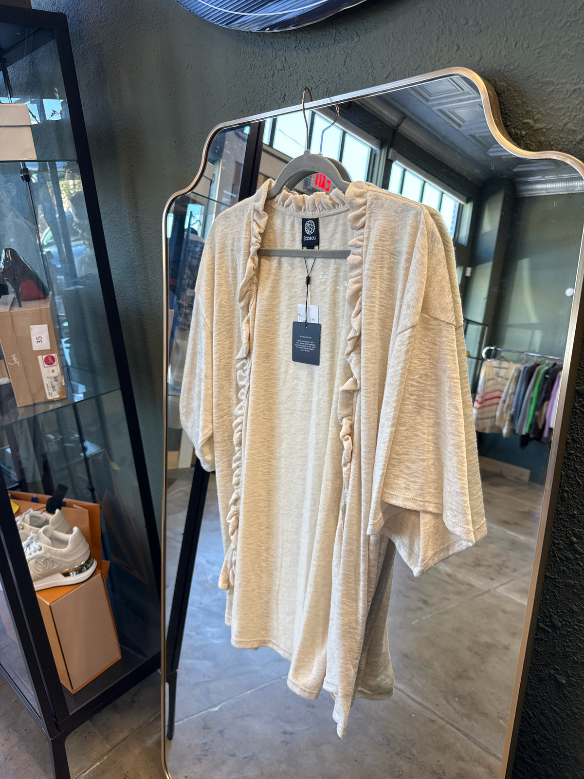 Bobeau Size XL Cream Top