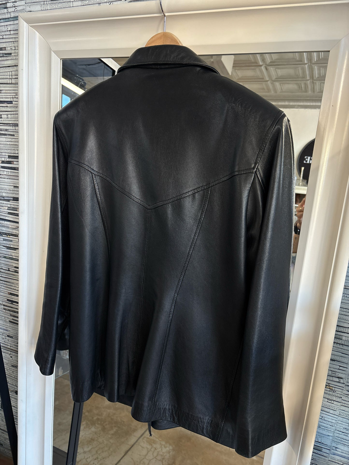 Zoulou Size 44 Black Jacket
