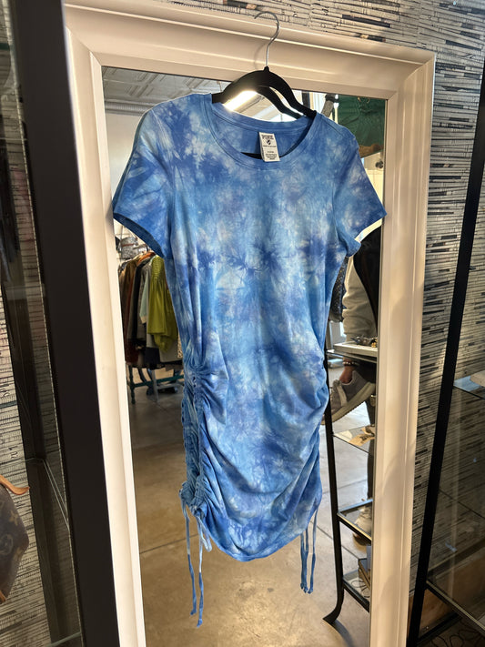 PINK Size M Blue/White Tie Dye Dress