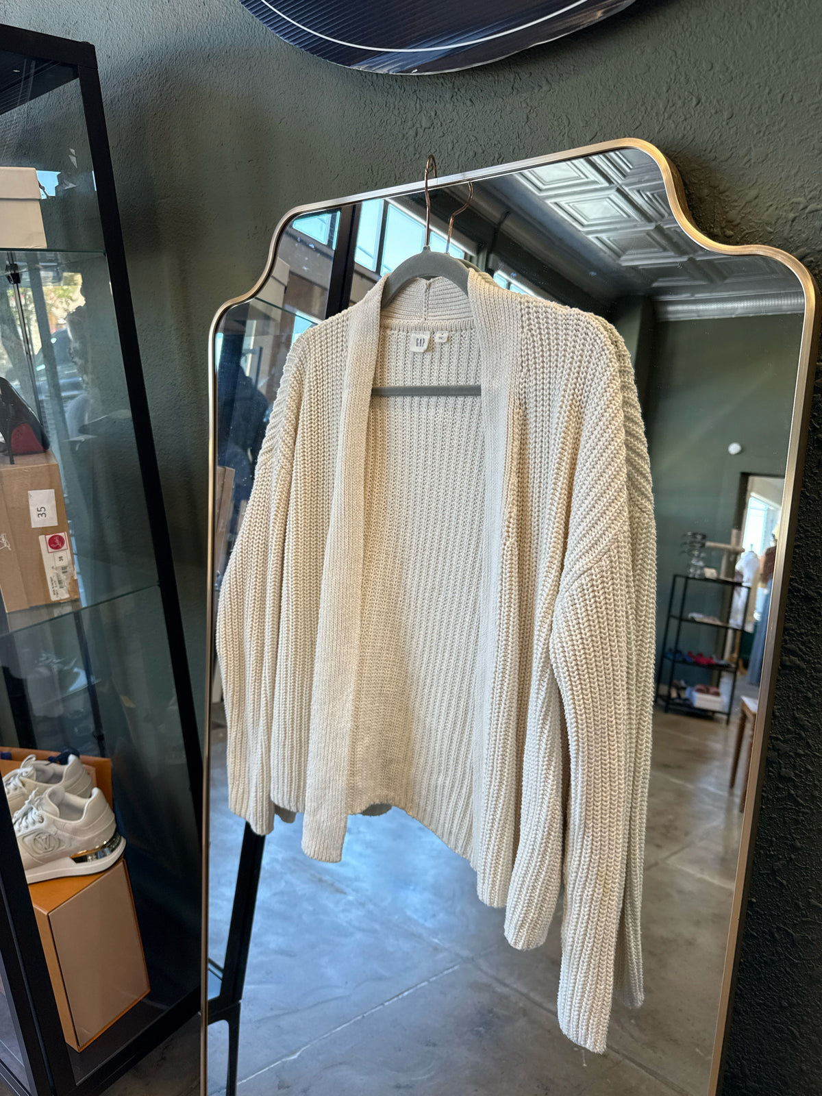 GAP Size S Cream Sweater