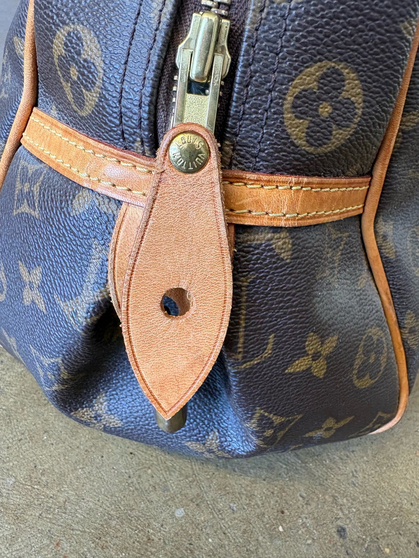 Louis Vuitton Brown Signature Luxury