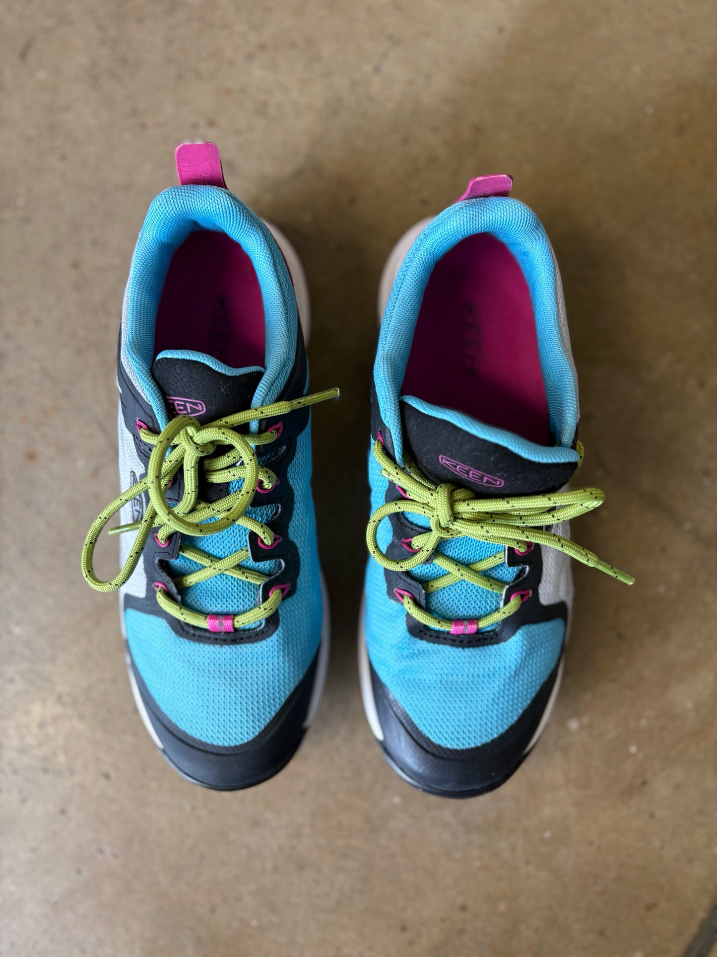 Keen Shoe Size 7.5 light blue/multi Sneakers