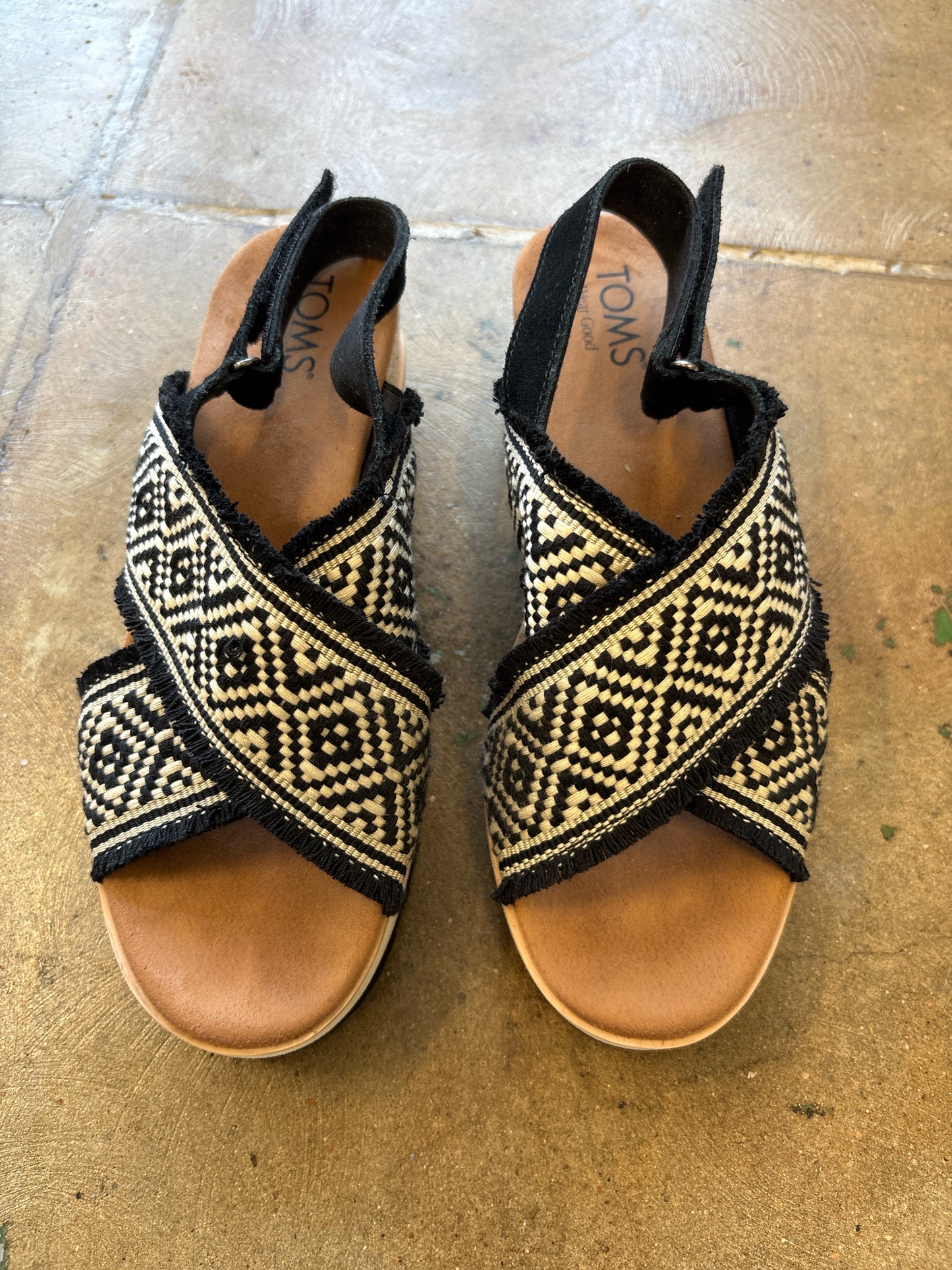 Toms Shoe Size 8 Sandals