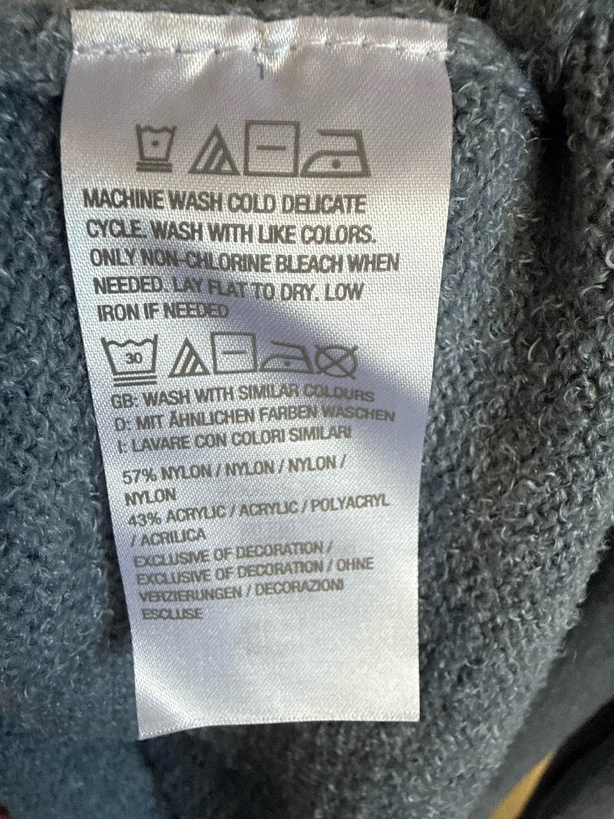 Isaac Mizrahi Size L Blue Sweater