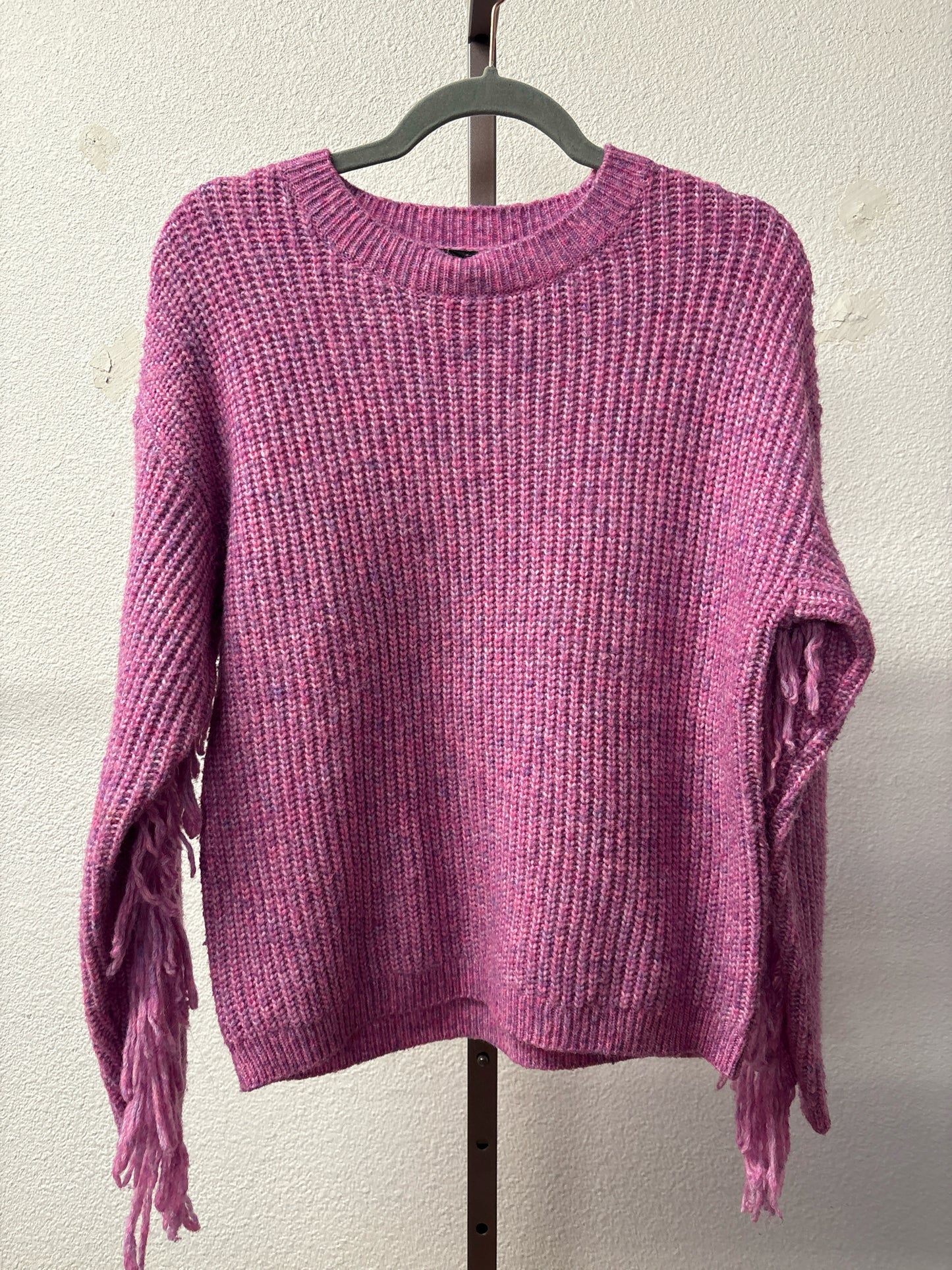 Witty Fox Size M Sweater