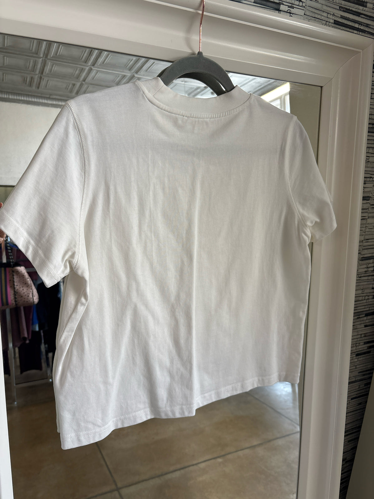All Row Size M White Top