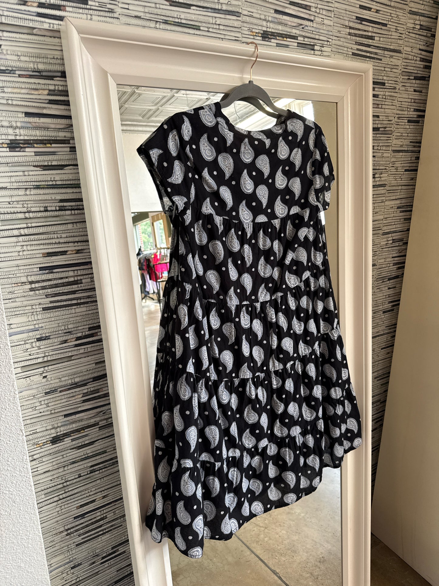 ROLLER RABBIT Size XS Black/Blue Large Paisley Dress