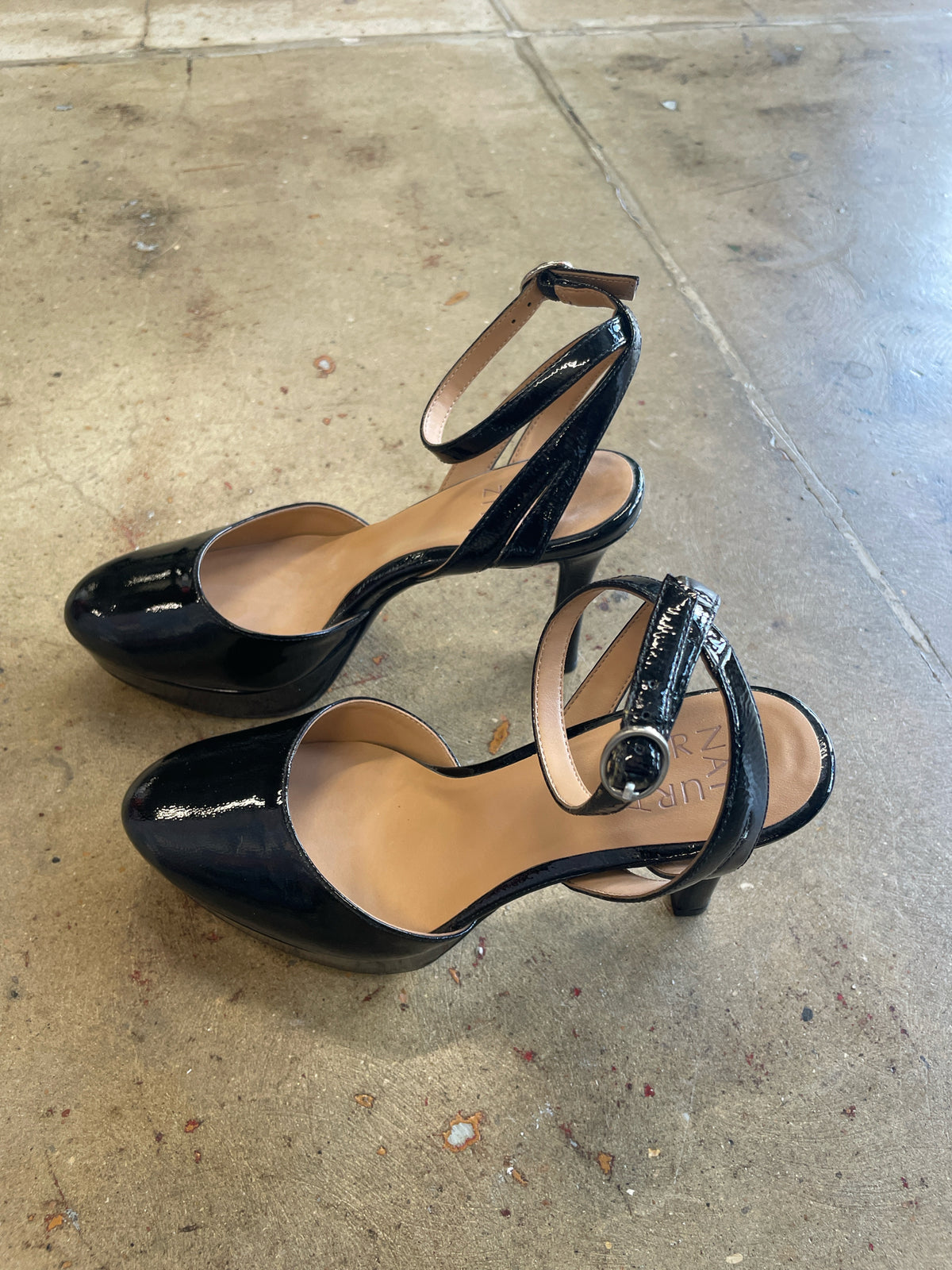 Naturalizer Shoe Size 6 Black Heels