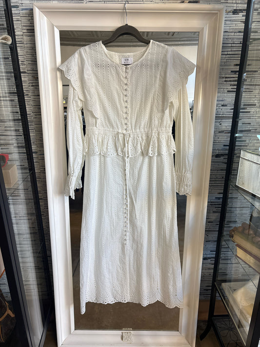 Sir. Size 0 White Lace Dress