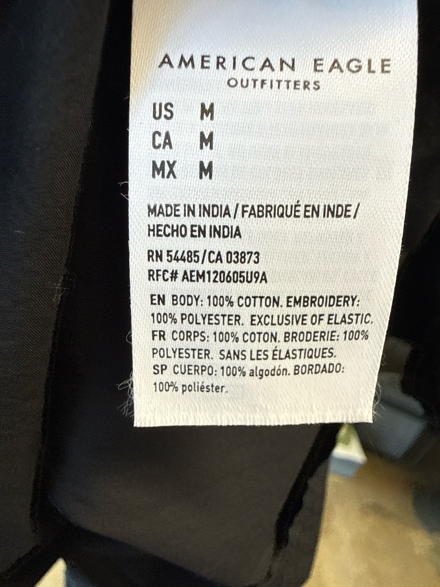 American Eagle Size M Black Top