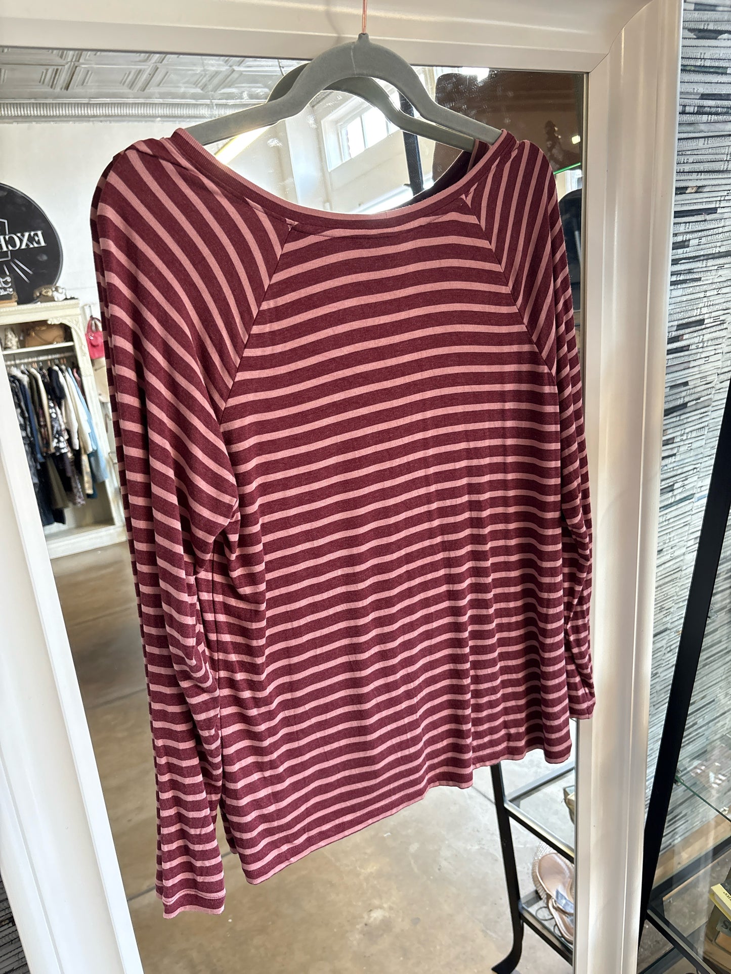 Cabi Size M Burgandy/Pink Stripe Tee