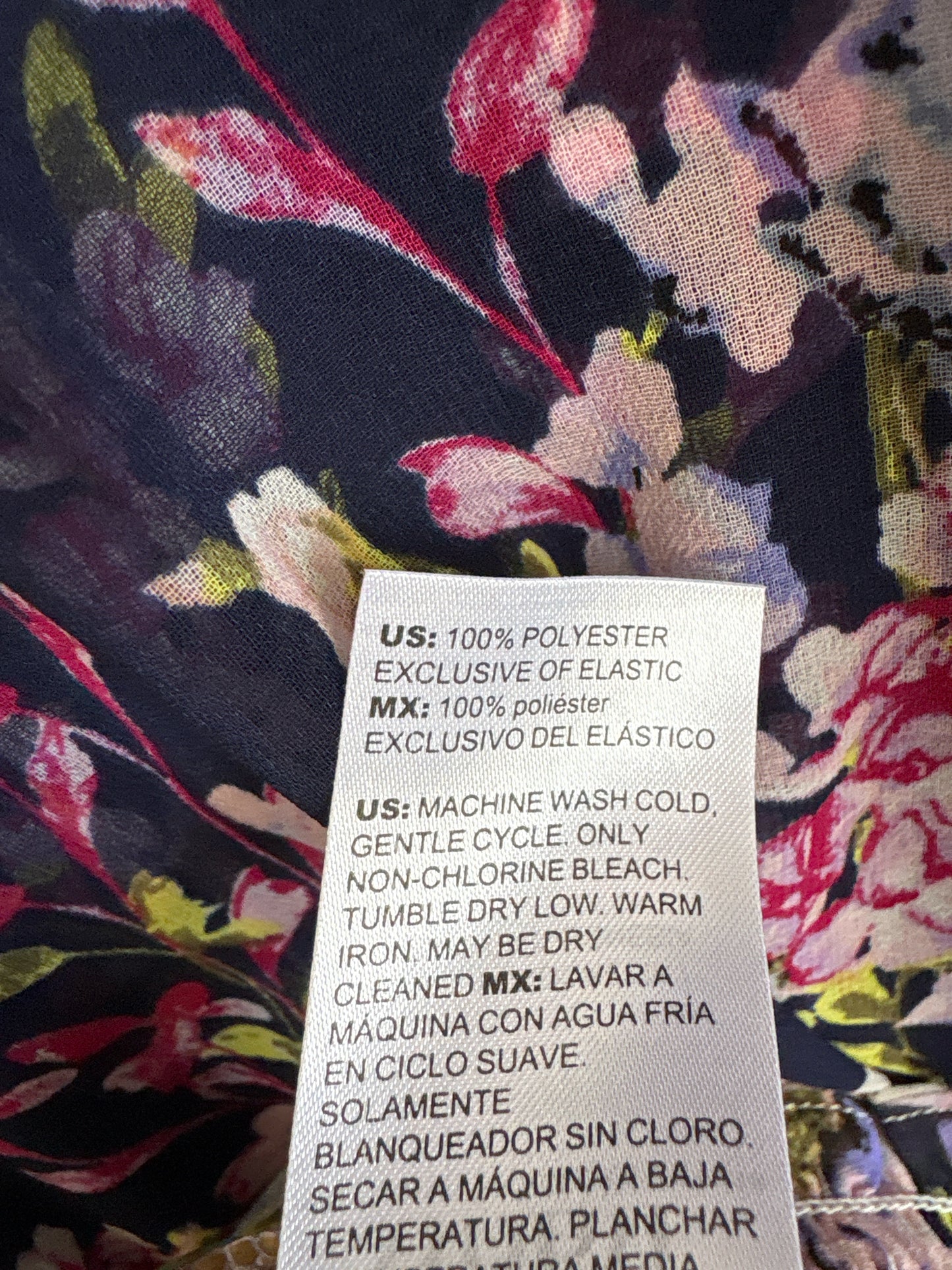 White House Black Market Size XL blue + multi Top