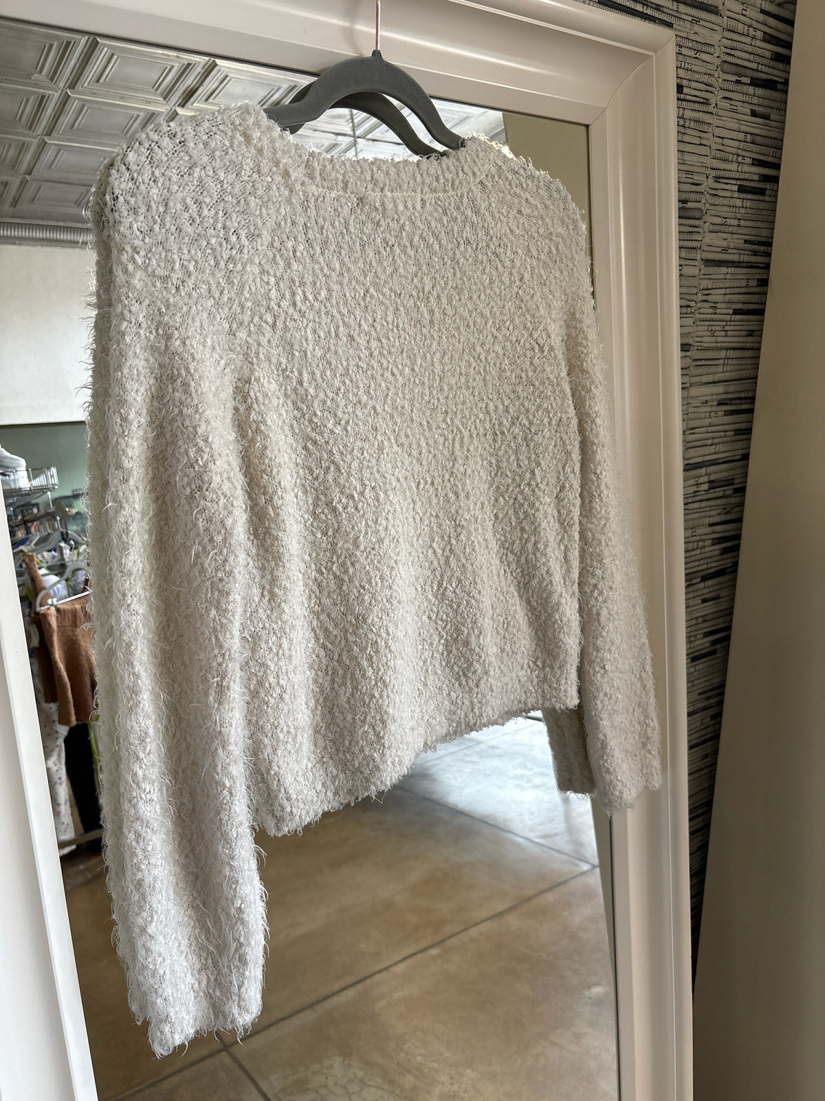 Living Doll Size L White Sweater