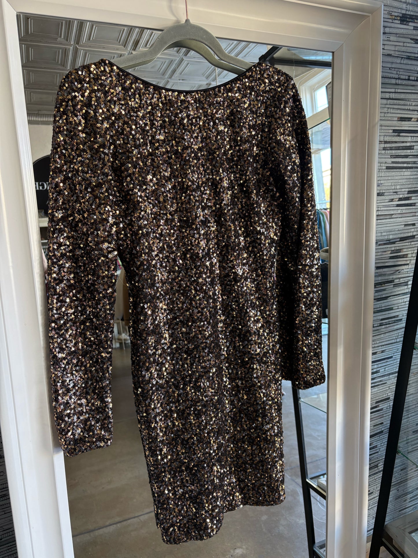 Dress the Population Size M Dress