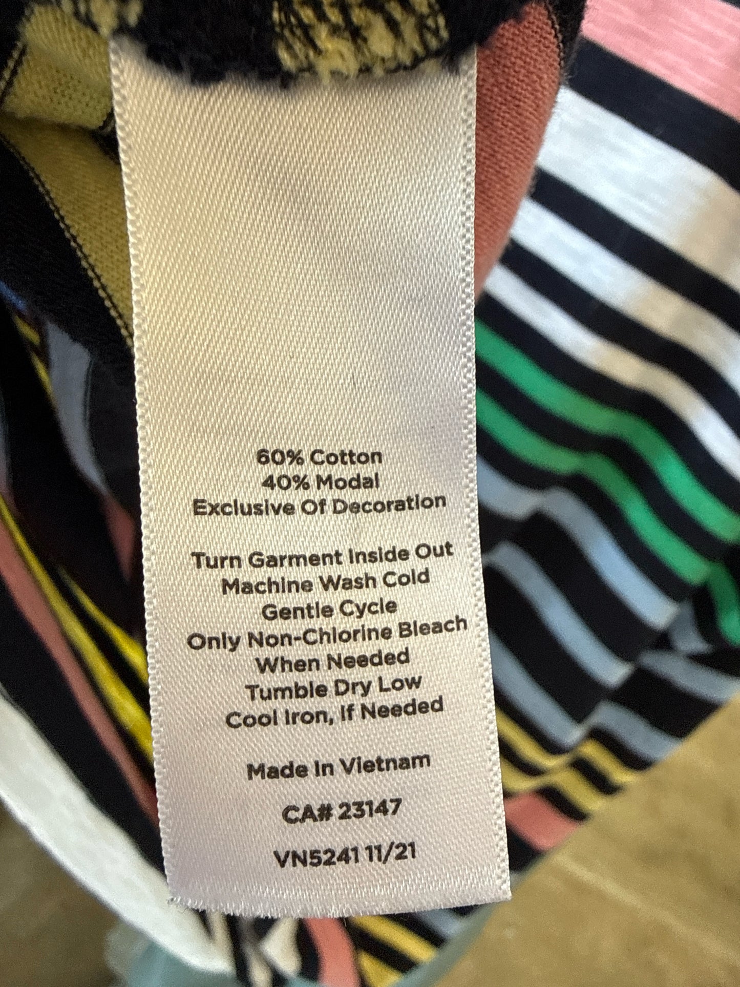 TALBOTS Size L Navy/Multi Top