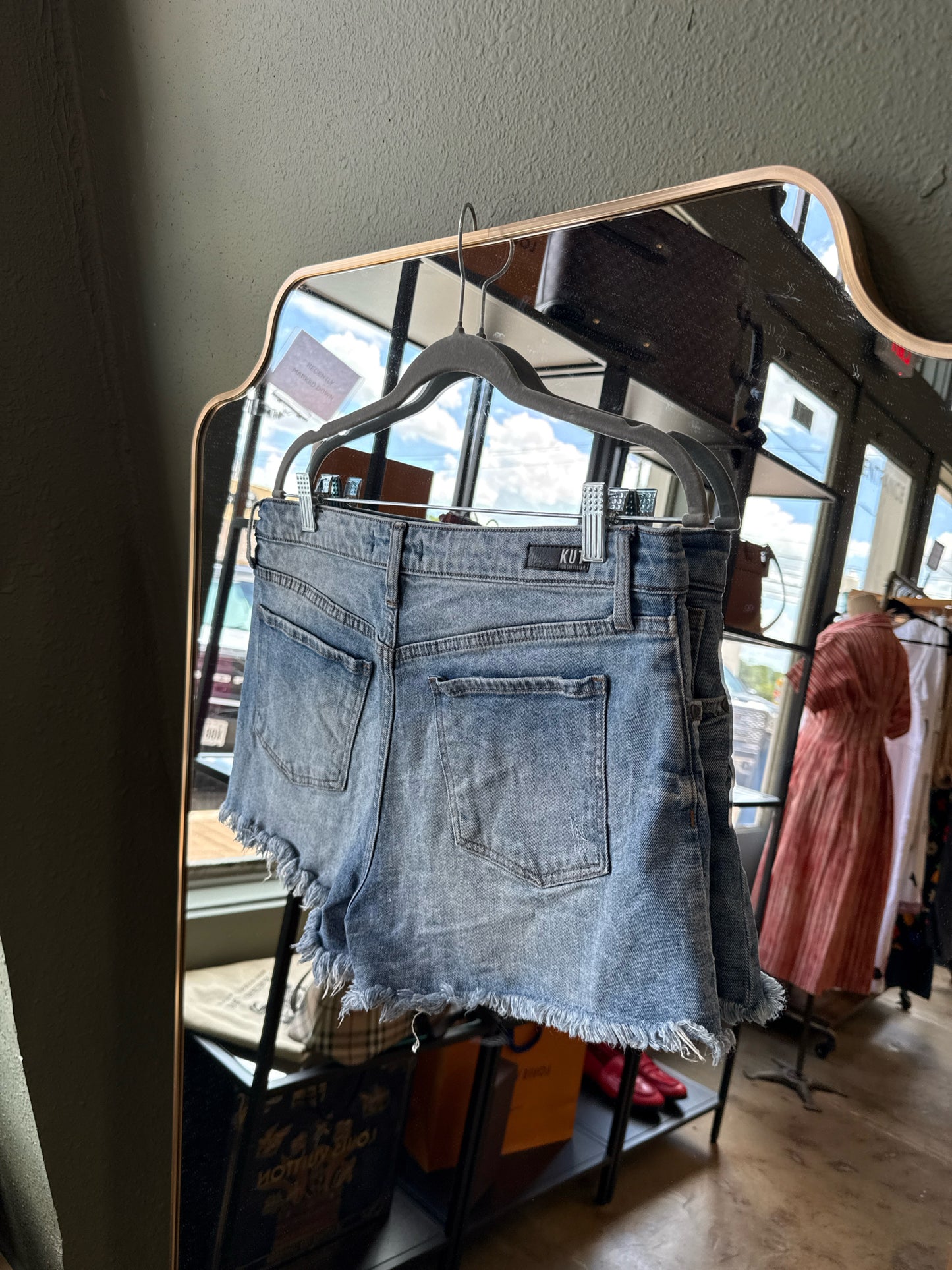 KUT Size 10 Light Wash Shorts