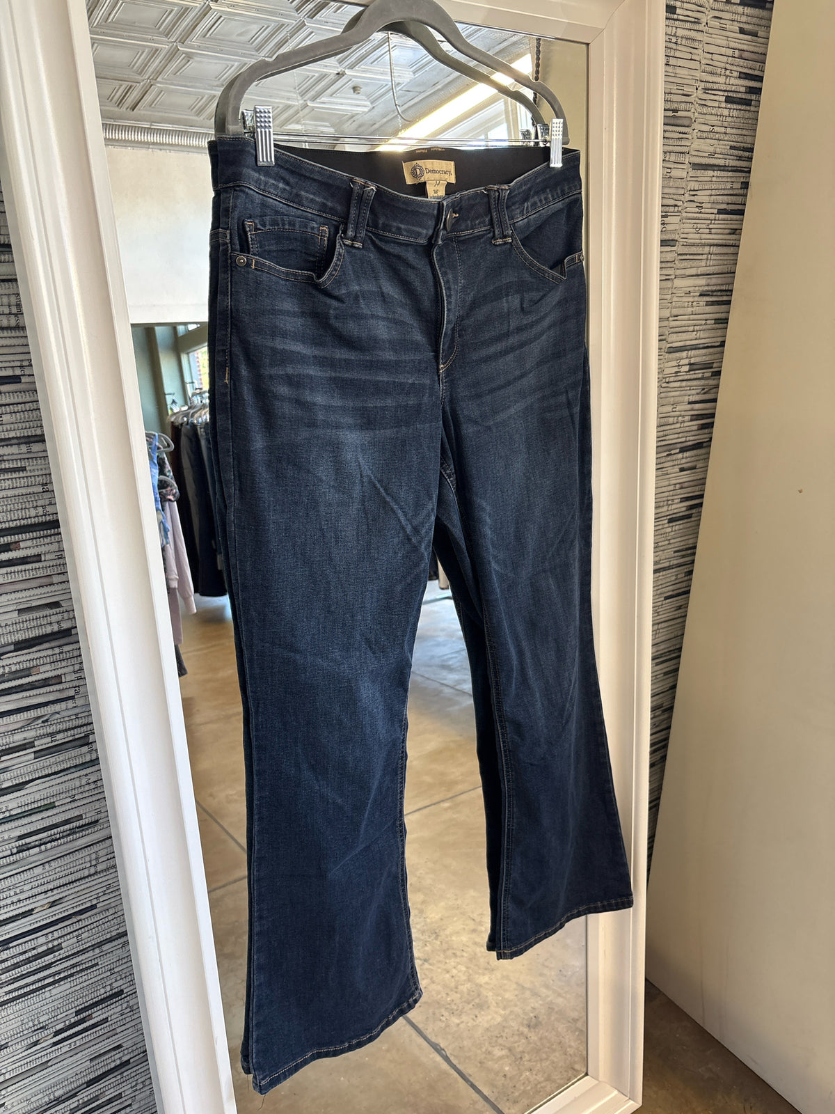 Democracy Size 14 Jeans