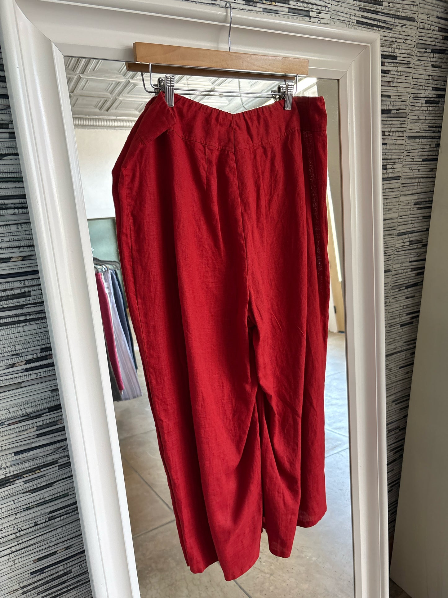 EILEEN FISHER Size 1X Red Pants
