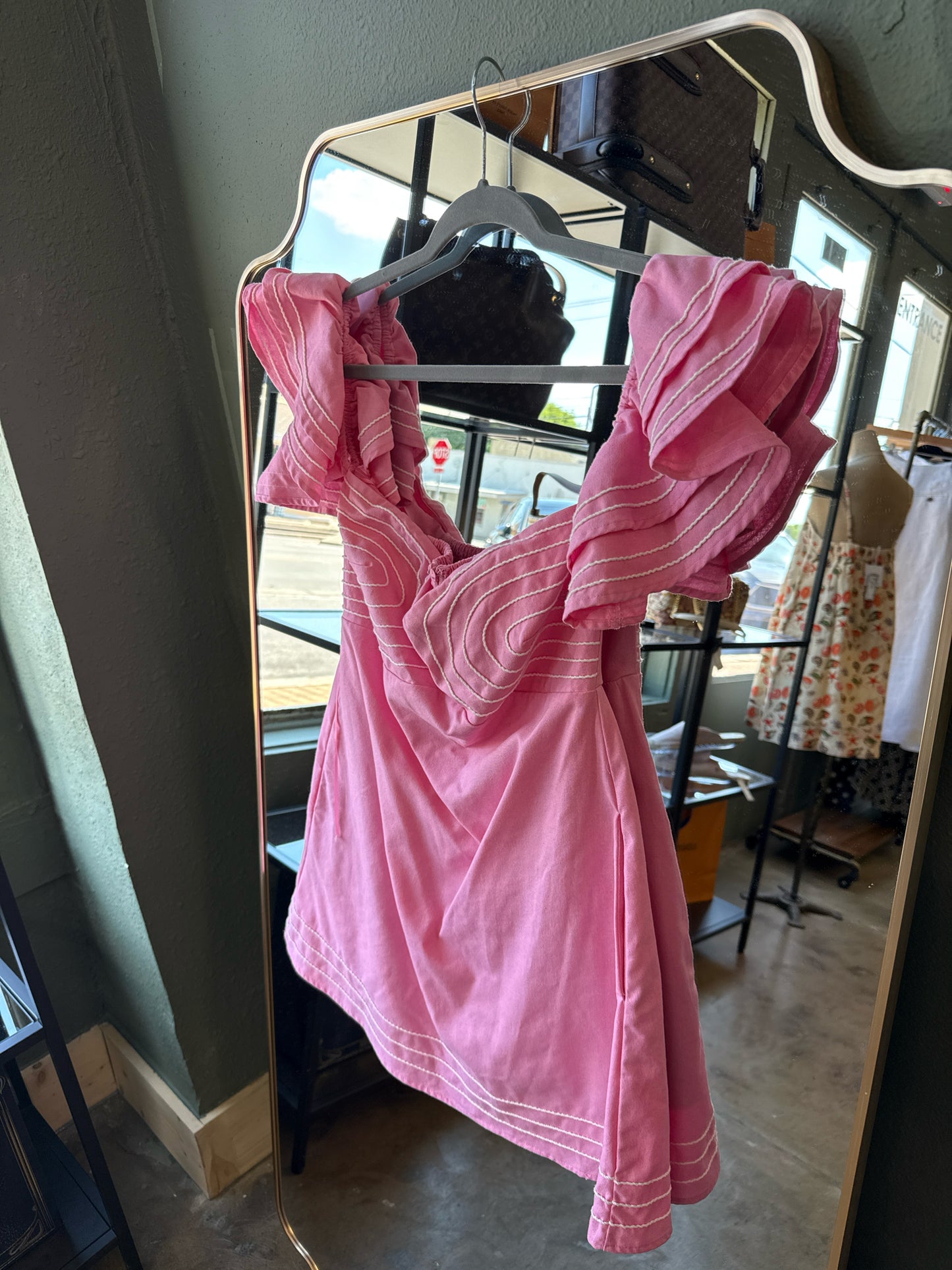 Strut & Bolt Size M Pink Dress