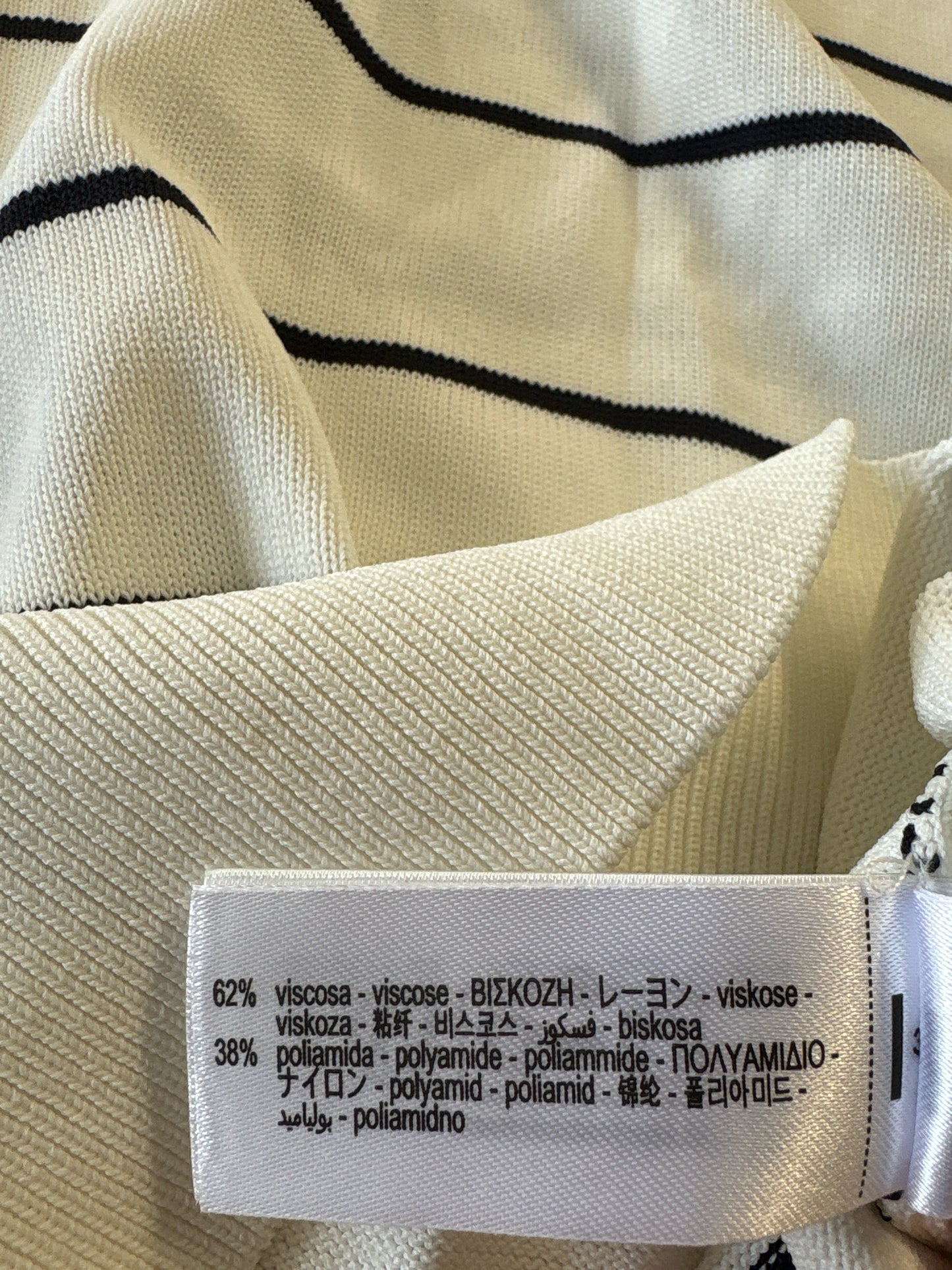 ZARA Size L White + Black Top