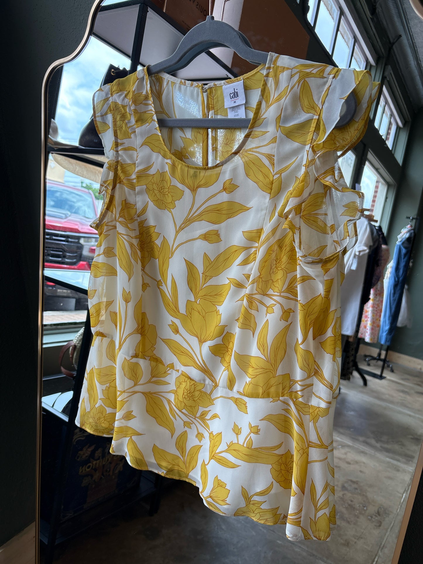 Cabi Size M cream + yellow Top