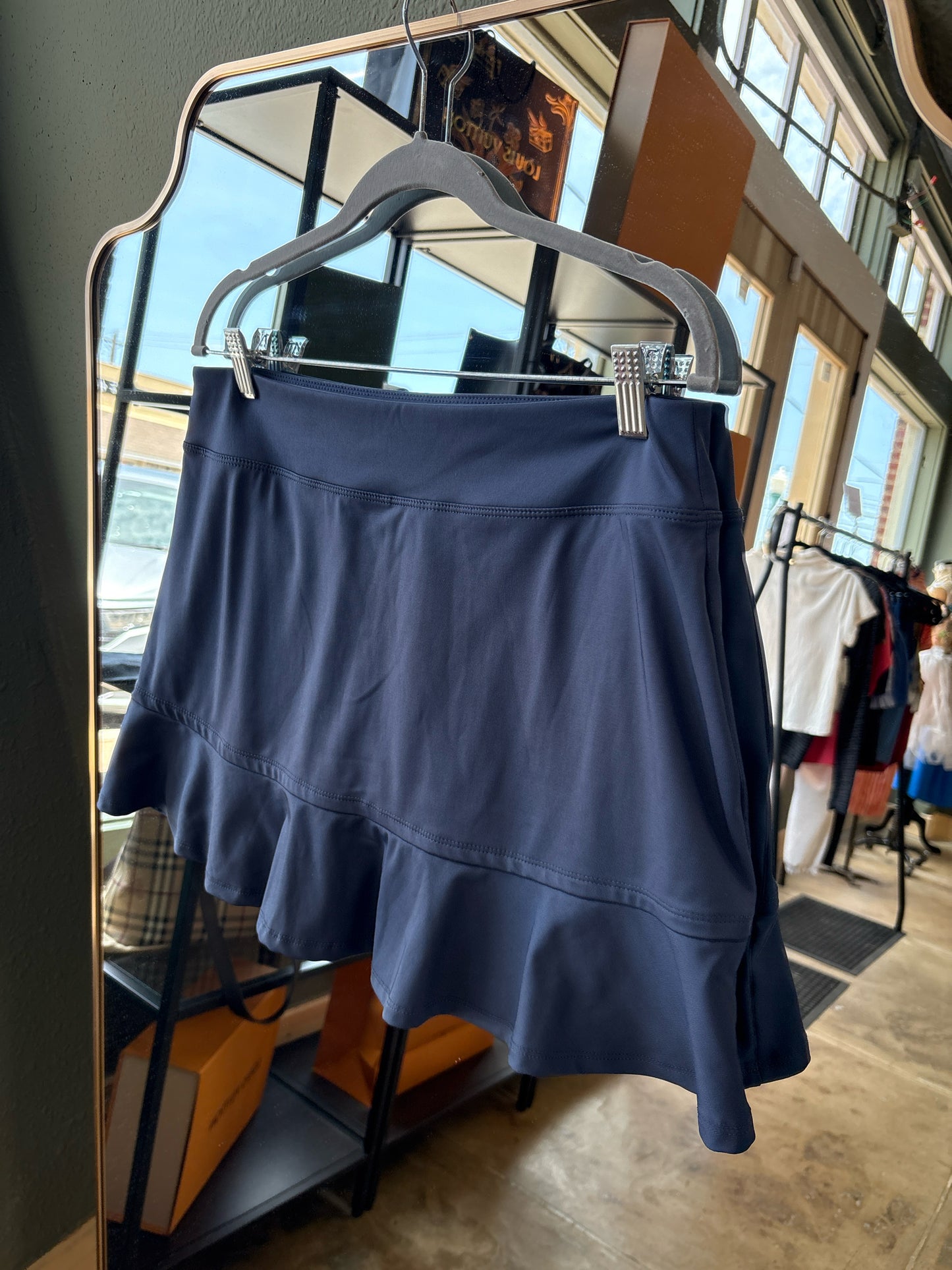 Tommy Bahama Size L Blue Skort