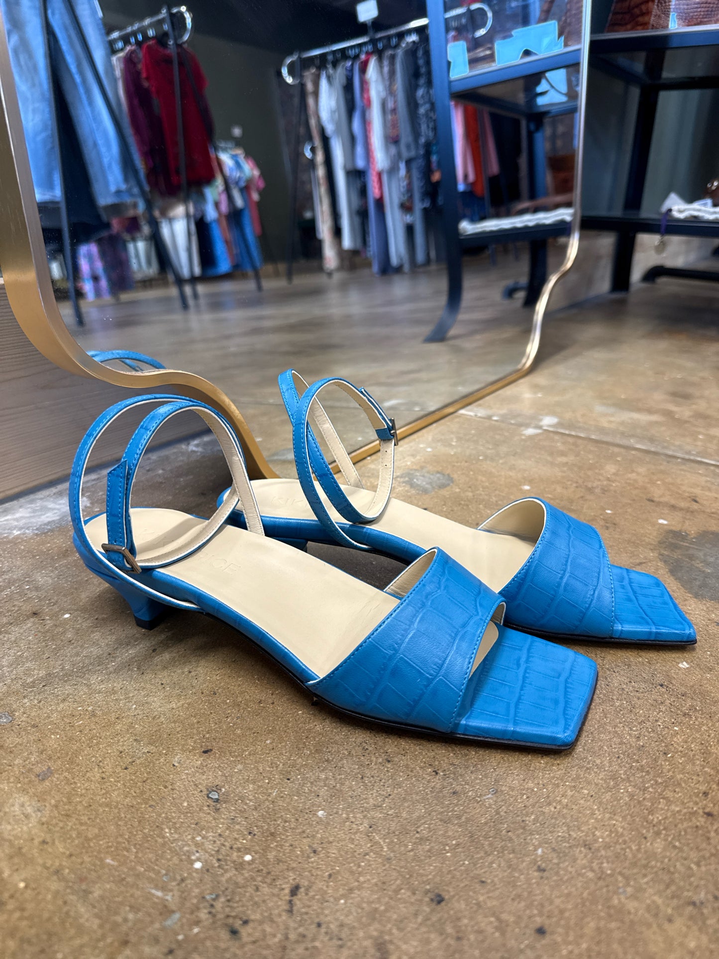 Kiki Price Shoe Size 38.5 Blue Sandals