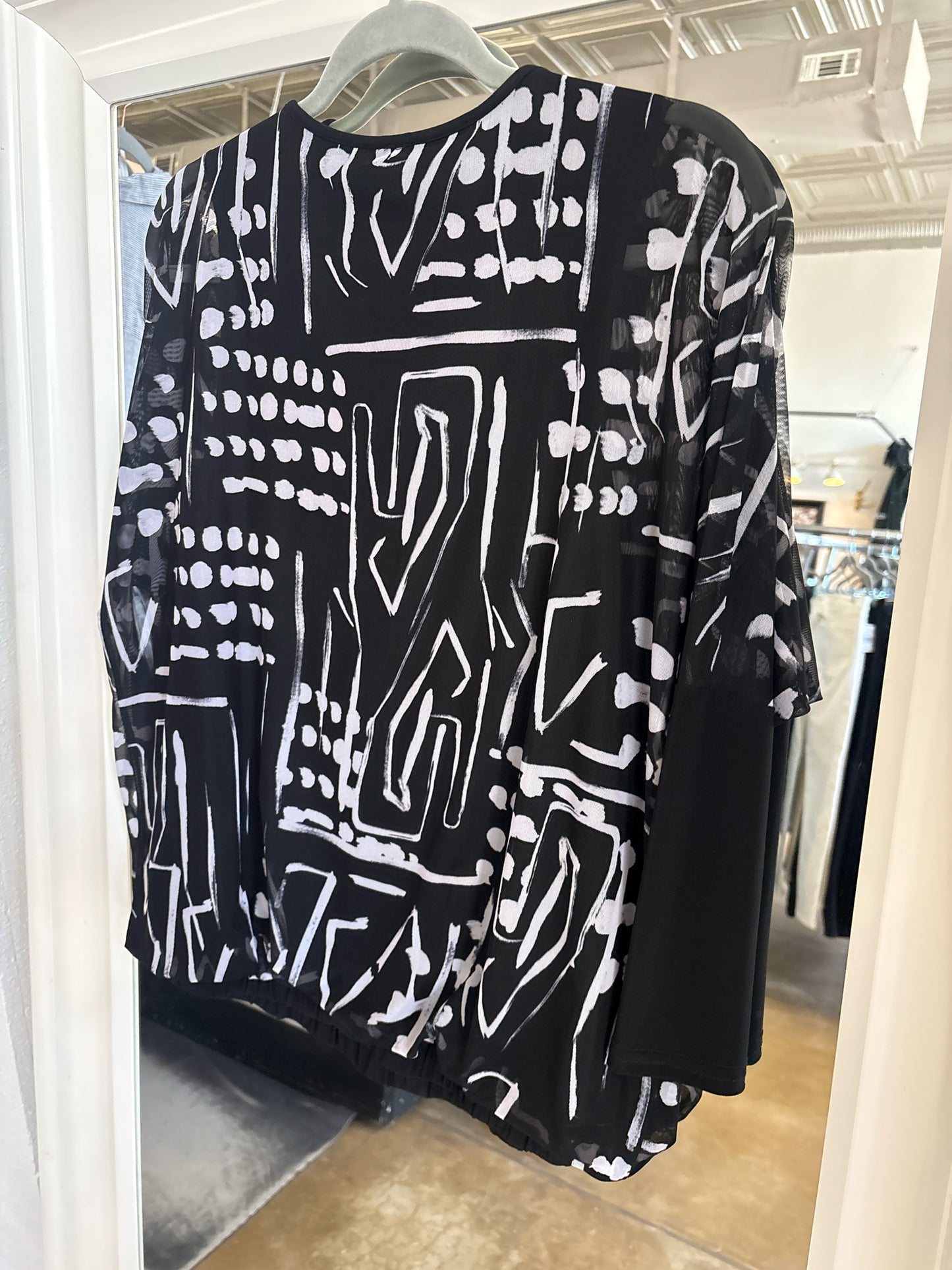 joseph ribkoff Size 8 Black/White Top