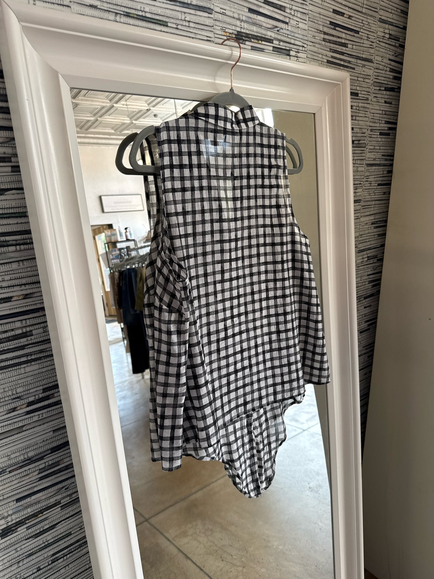 J Jill Size M Black/White Top