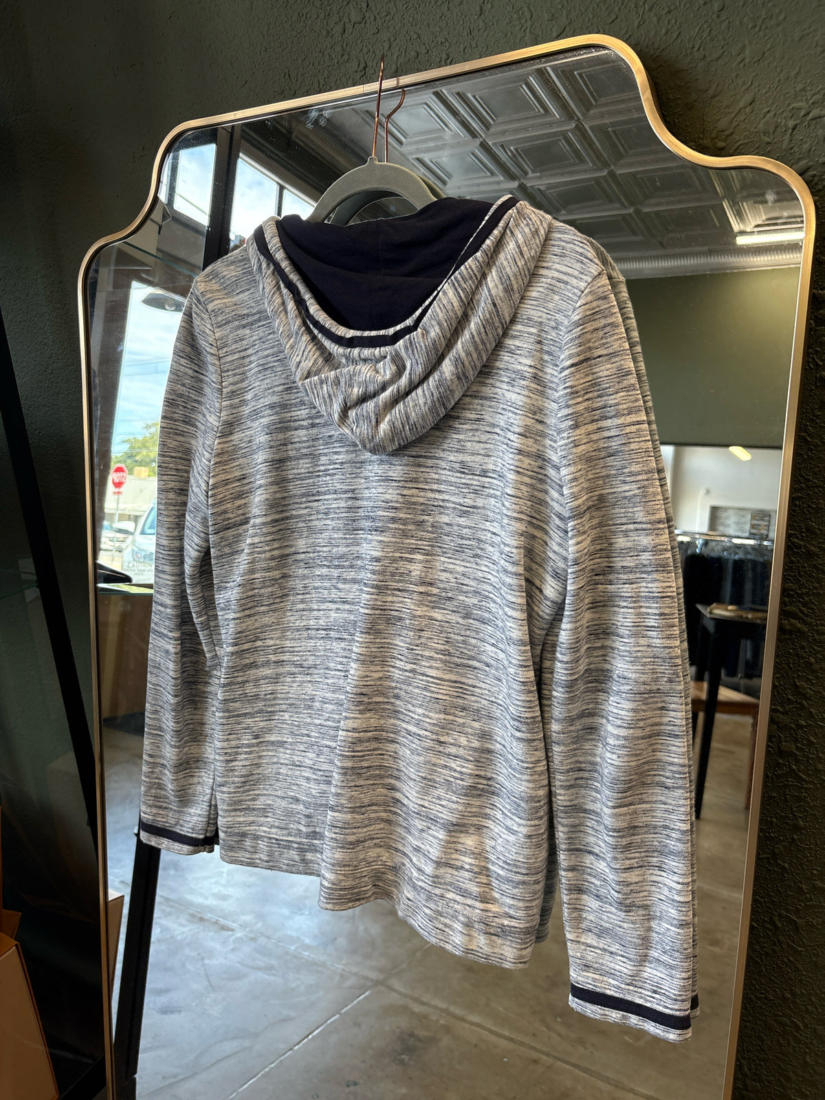 TALBOTS Size SP Navy + white Sweatshirt/Hoodie