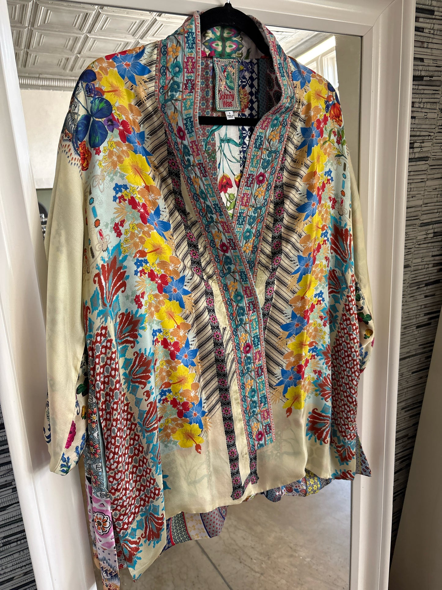 Johnny Was Size S multi Kimono/Shawl