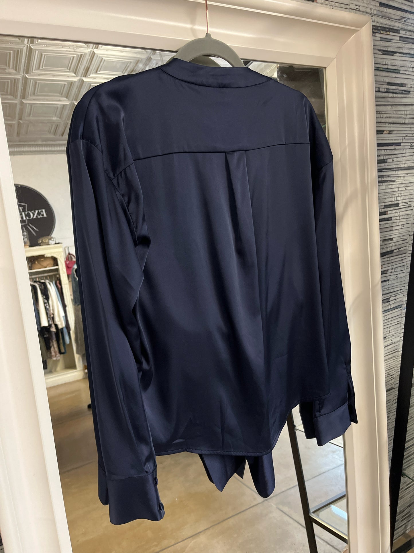 hutch Size XS Navy Longsleeve Top