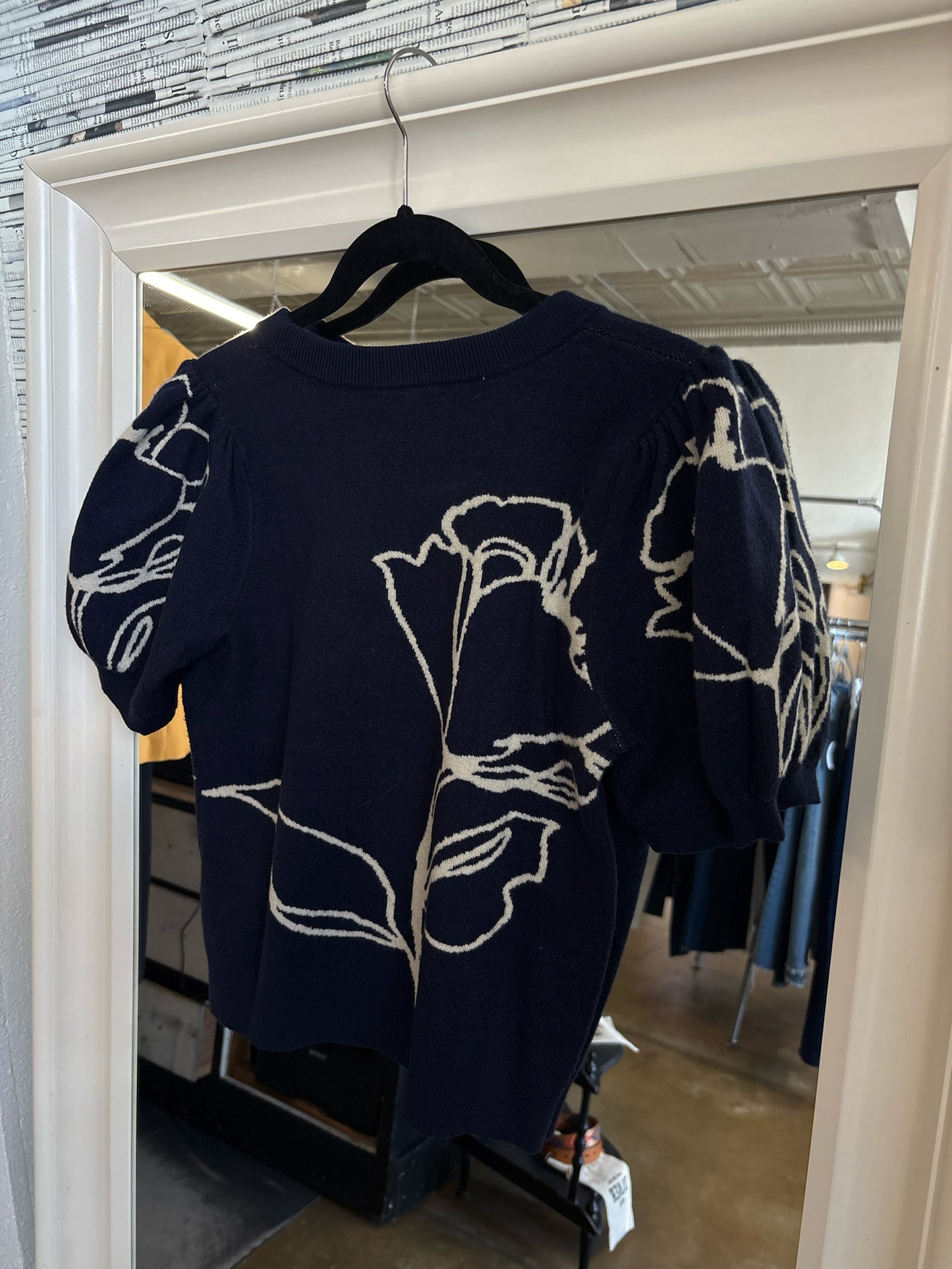 Maeve Size M Navy/Cream Sweater