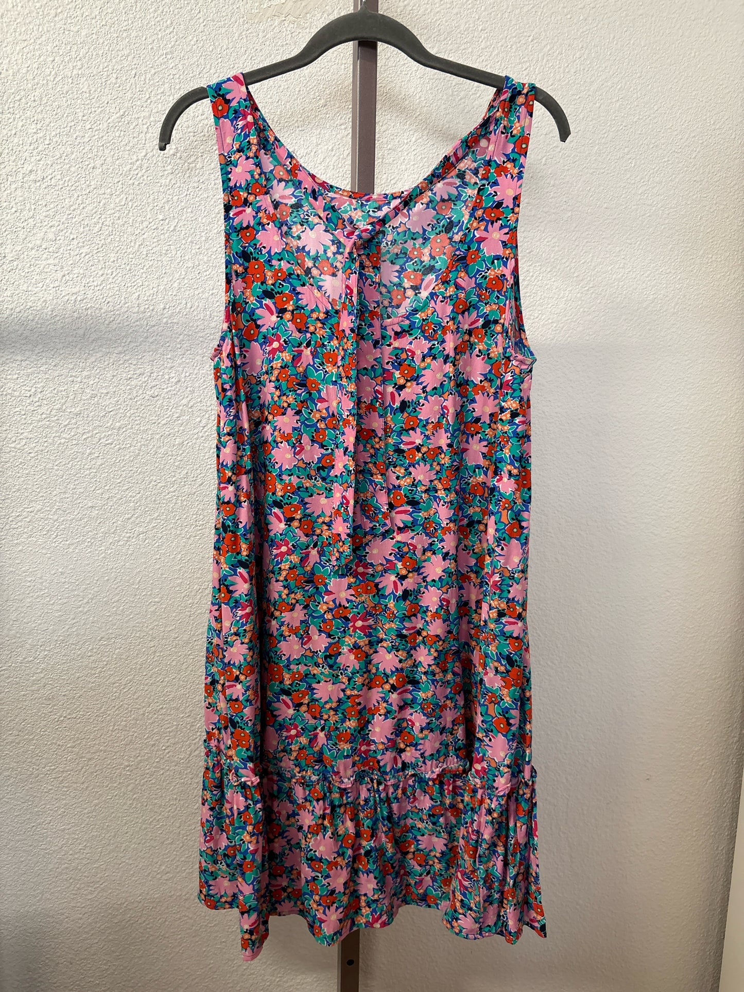 LOFT Size M Pink/multi Floral Dress