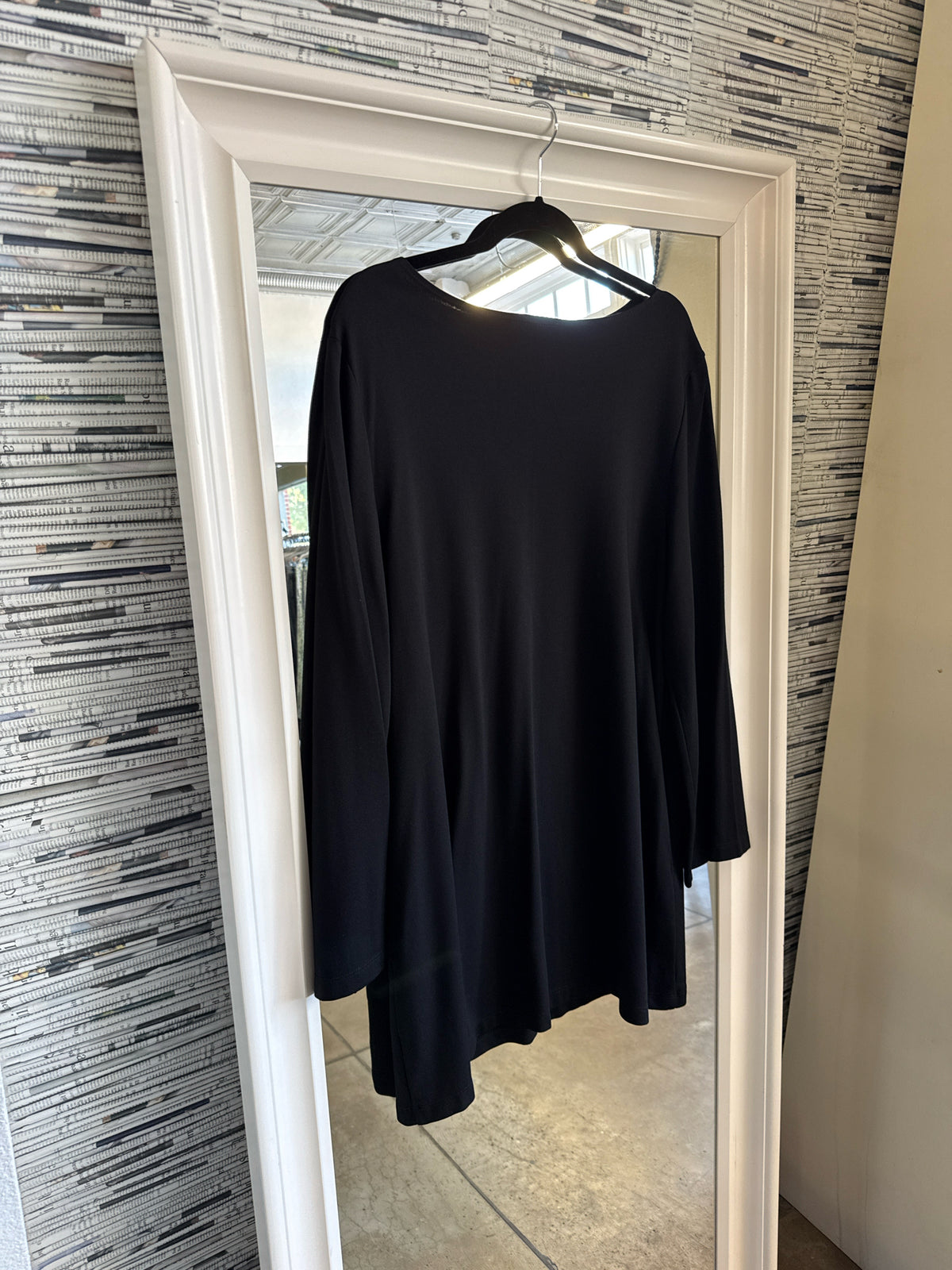 Bryn Walker Size M Black Top