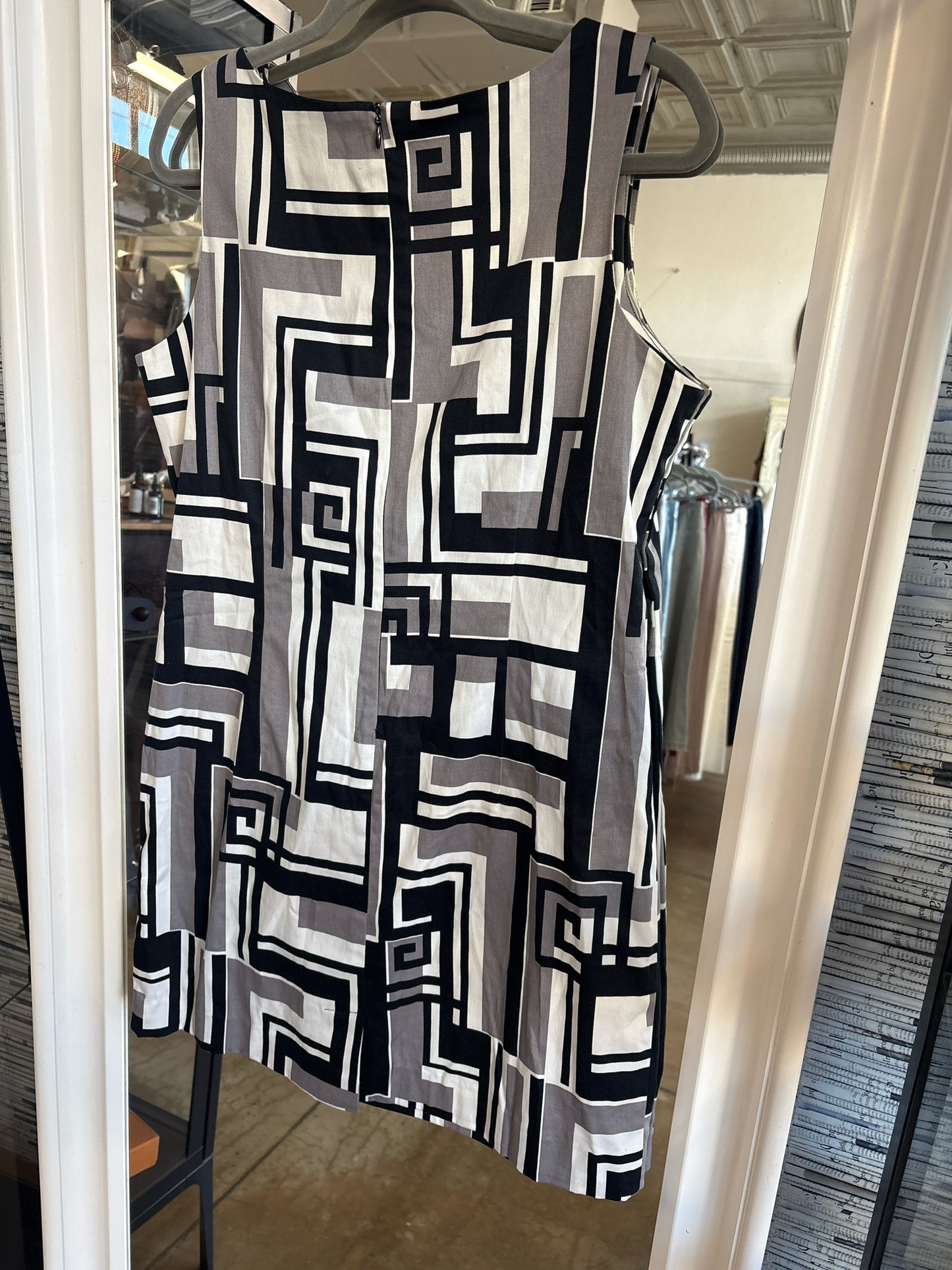 AA Studio Size 14 Dress White/Multi Geometric