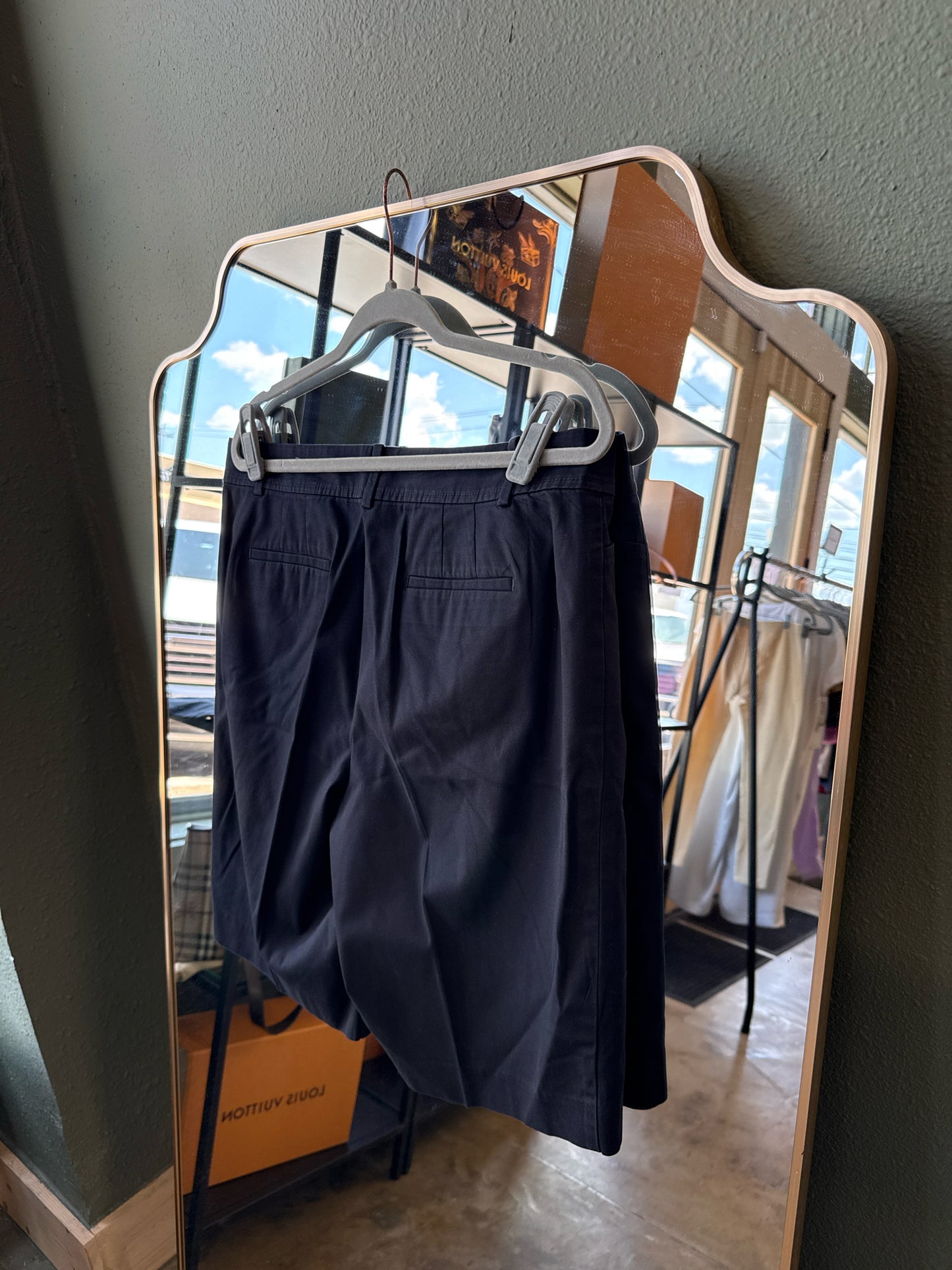 TALBOTS Size 12 Black Shorts