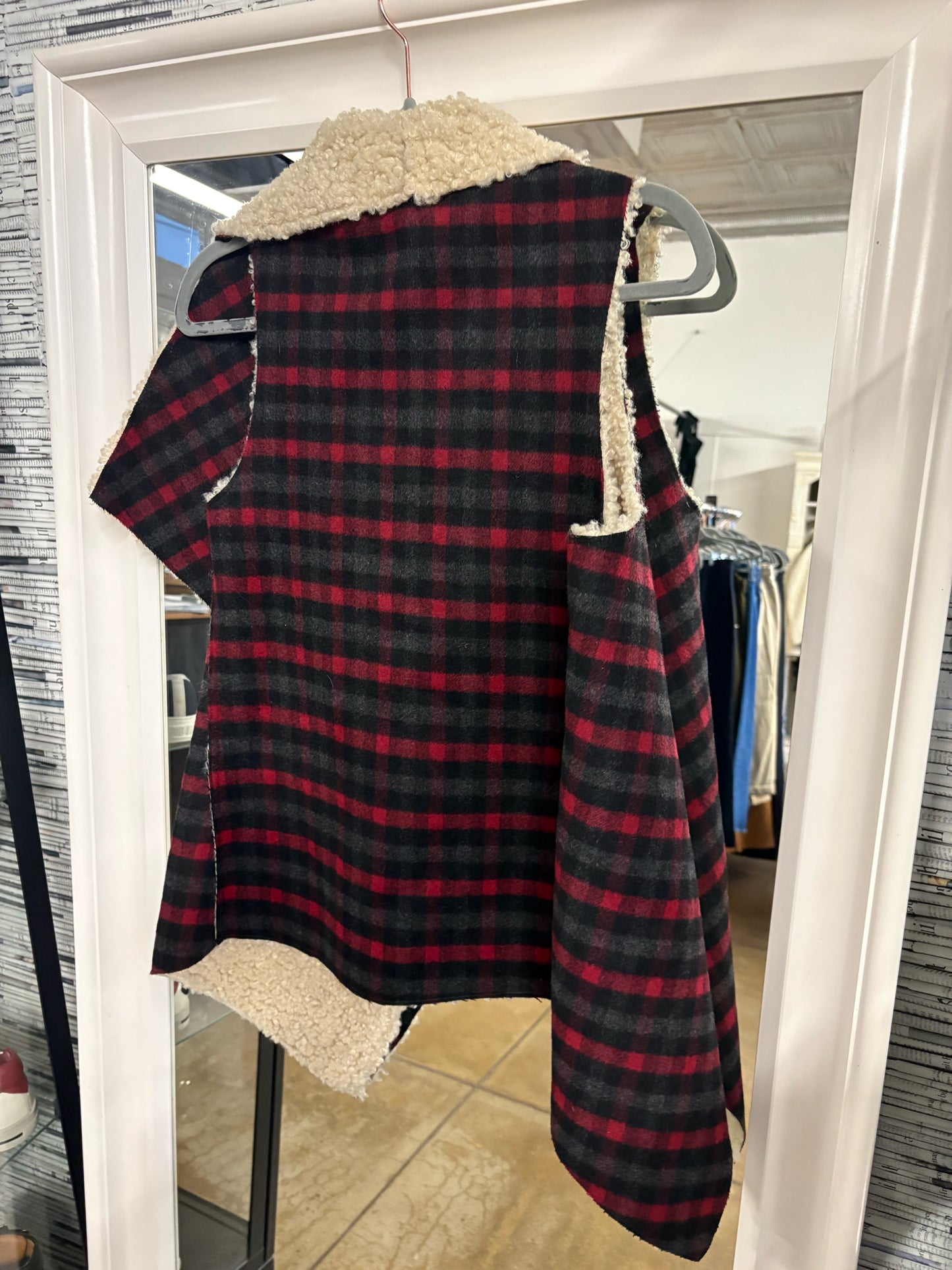RUYI Size OS Cream/multi Checkered Vest
