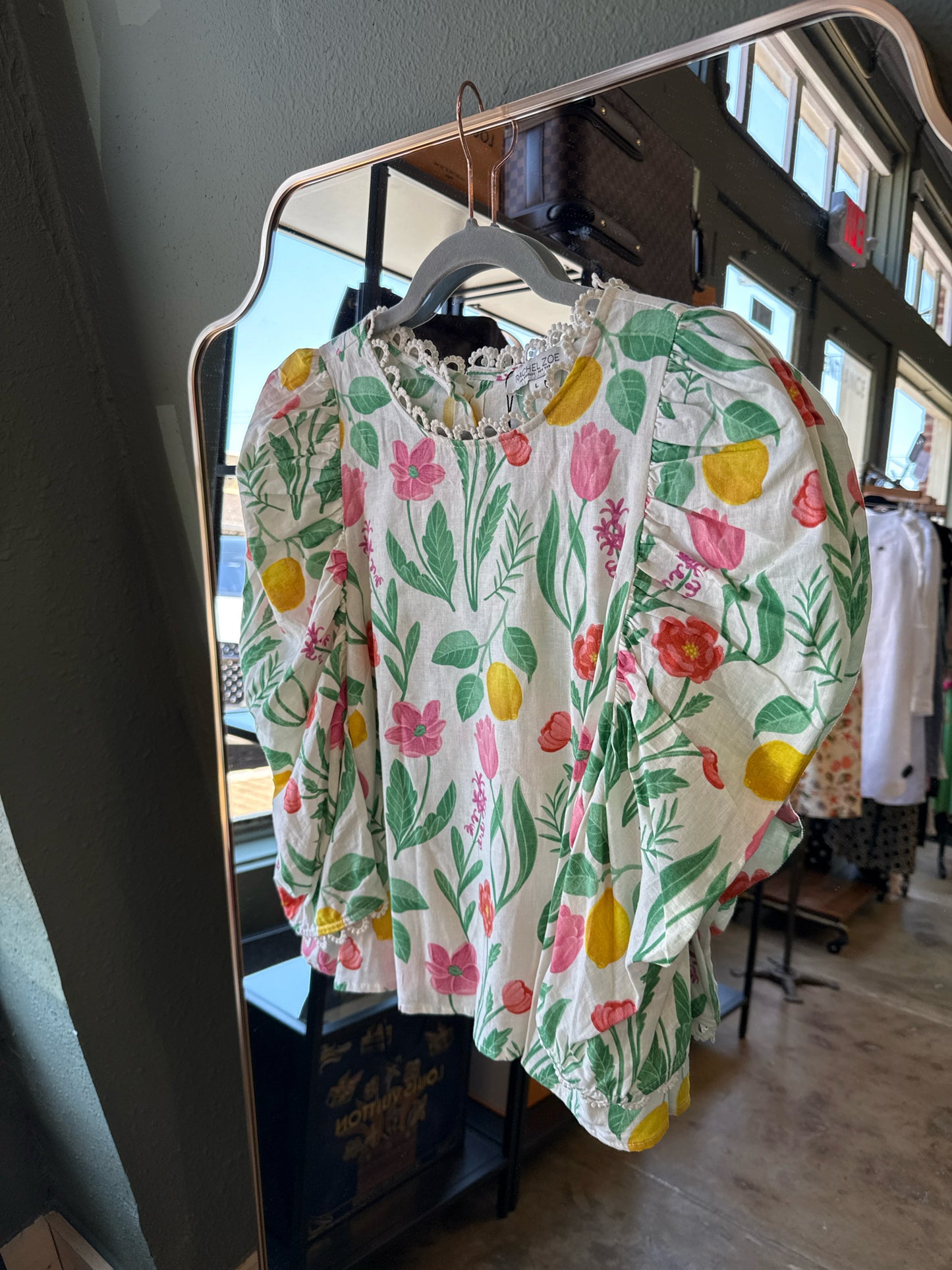 Rachel Zoe Size L Floral Top