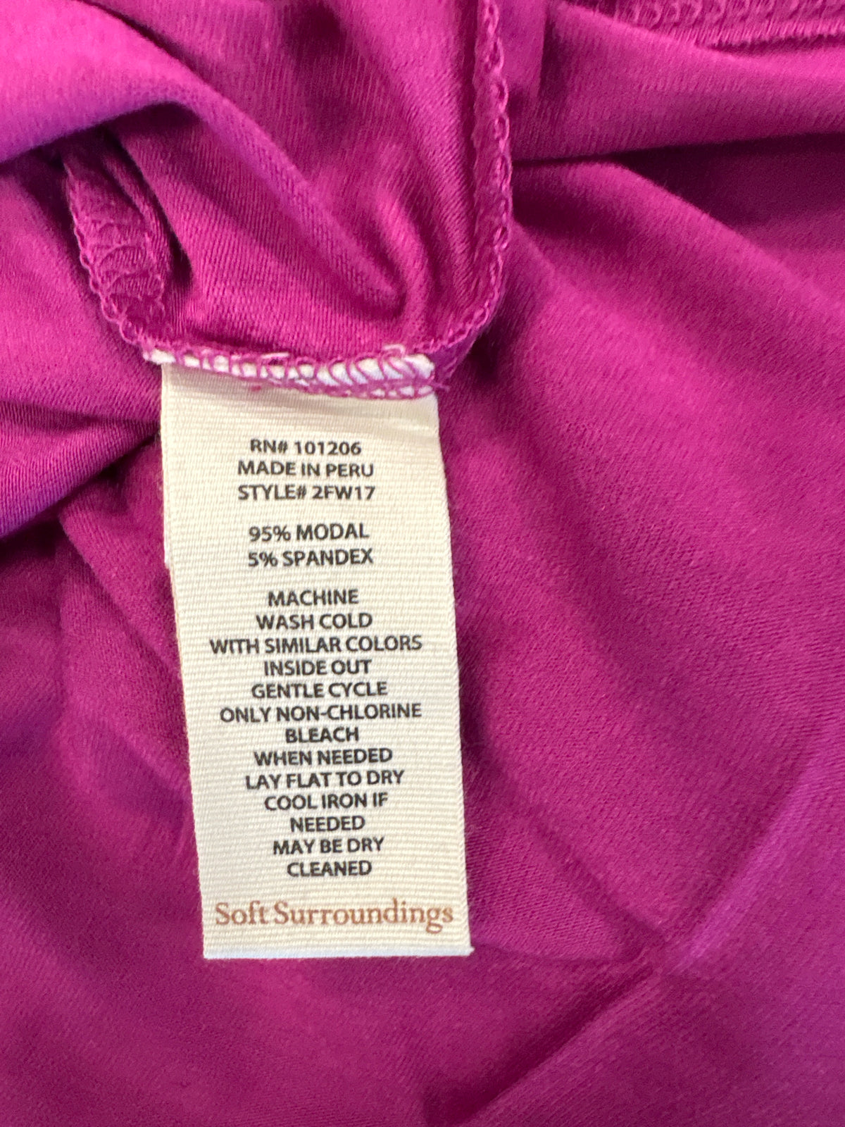 Soft Surroundings Size L Fuschia Top