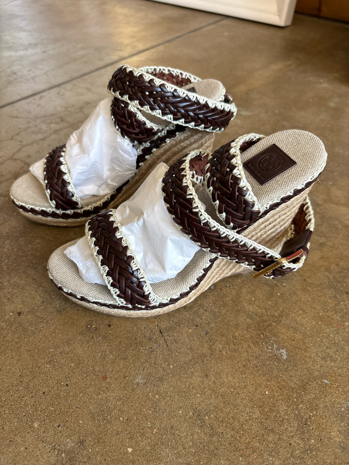 Tory Burch Shoe Size 38.5 brown & cream Wedge