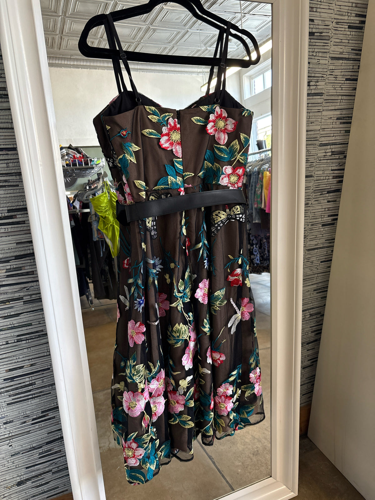 Dress the Population Size M Brown Floral Dress