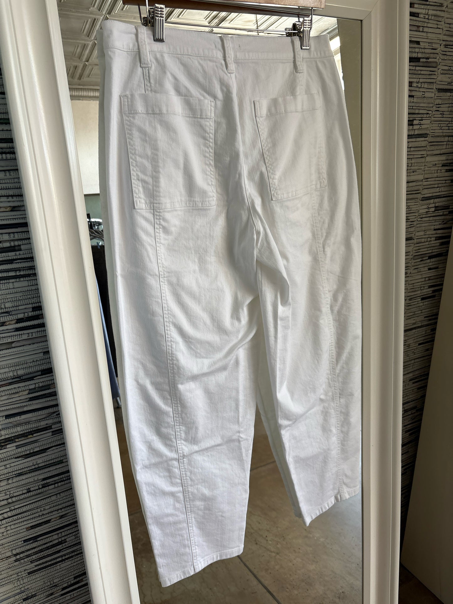 EILEEN FISHER Size M White Pants