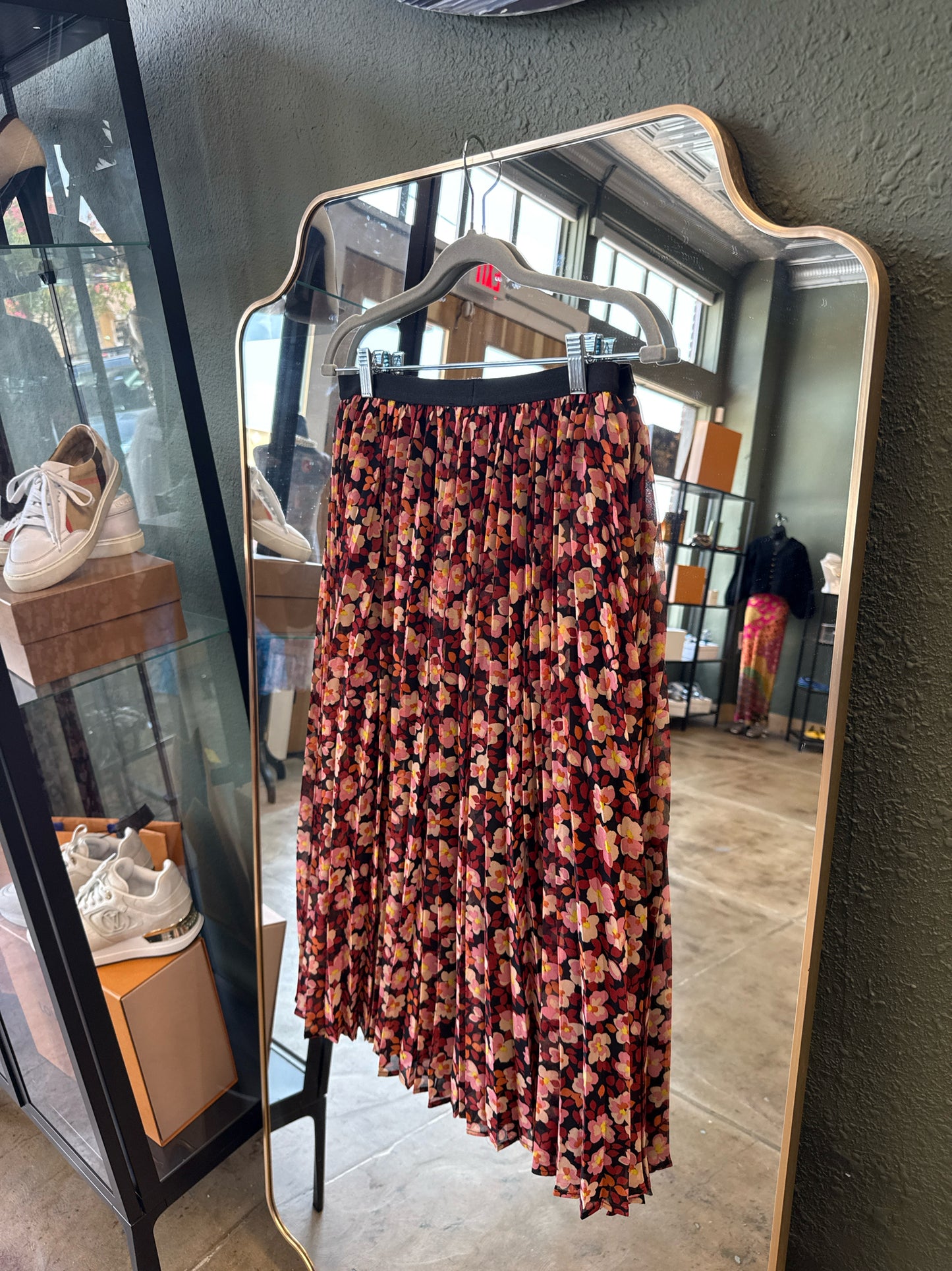 Sanctuary Size M Pink/Red Skirt