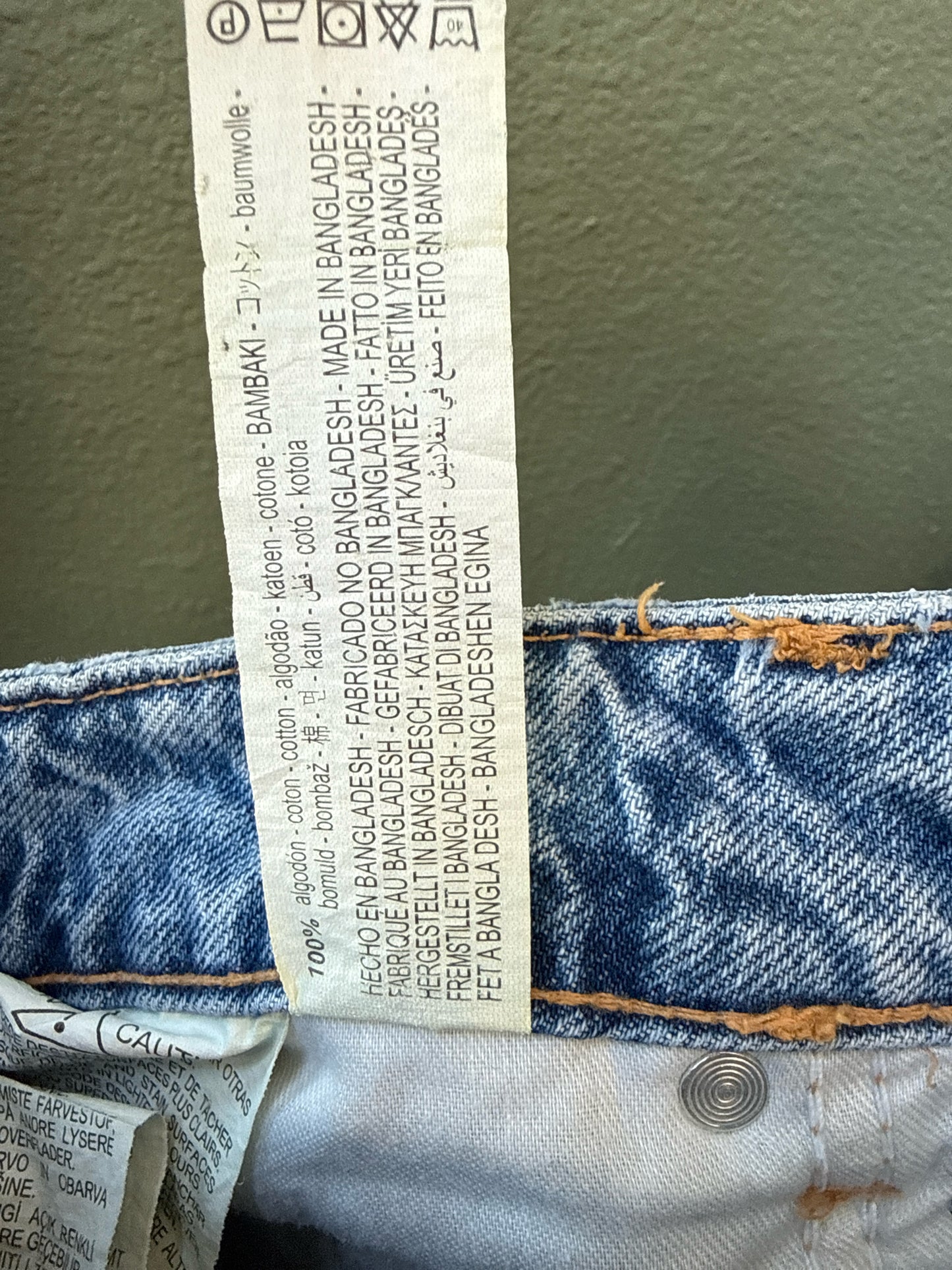 ZARA Size 8 Denim Shorts