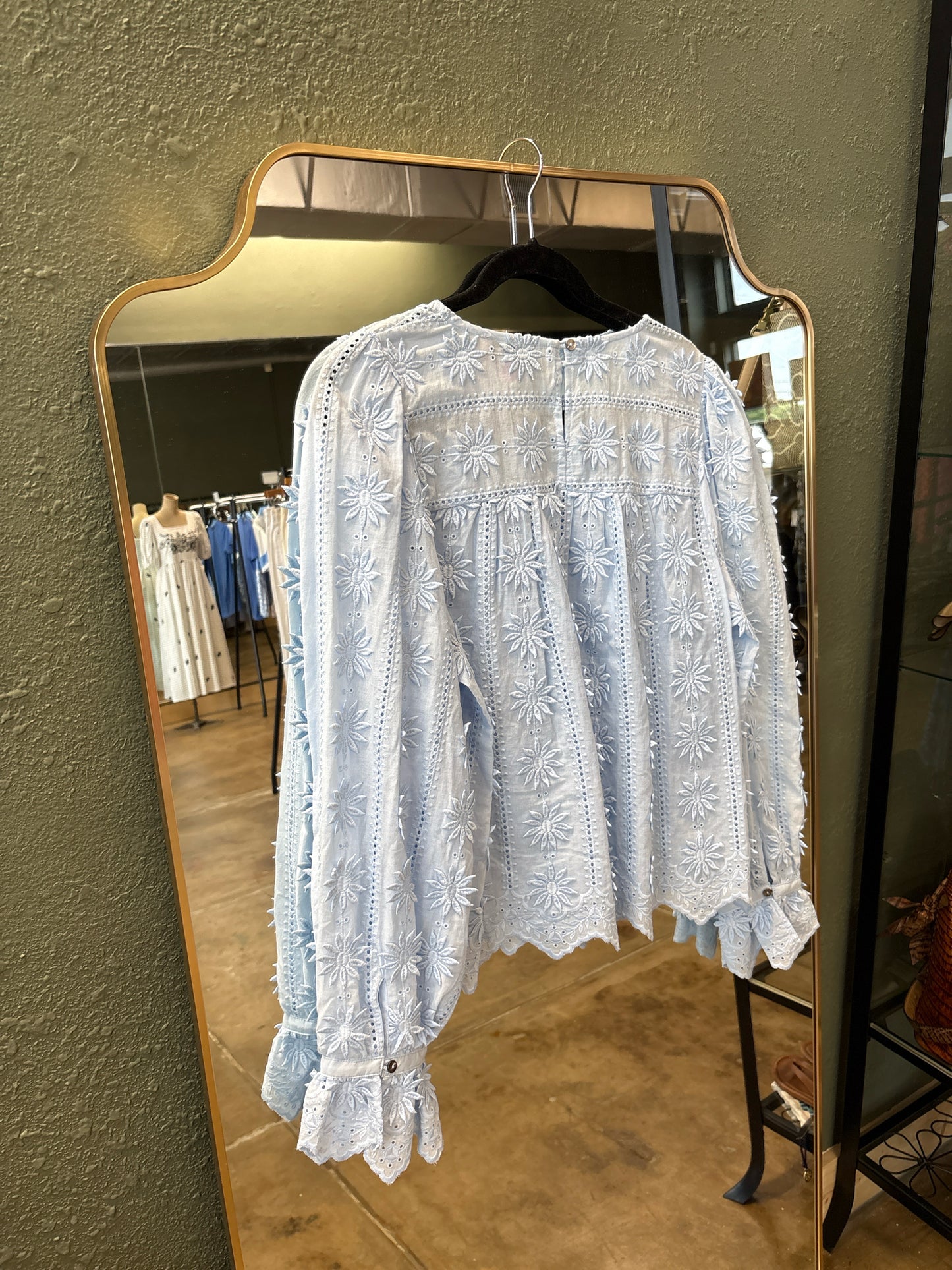 entro Size L Light Blue Top